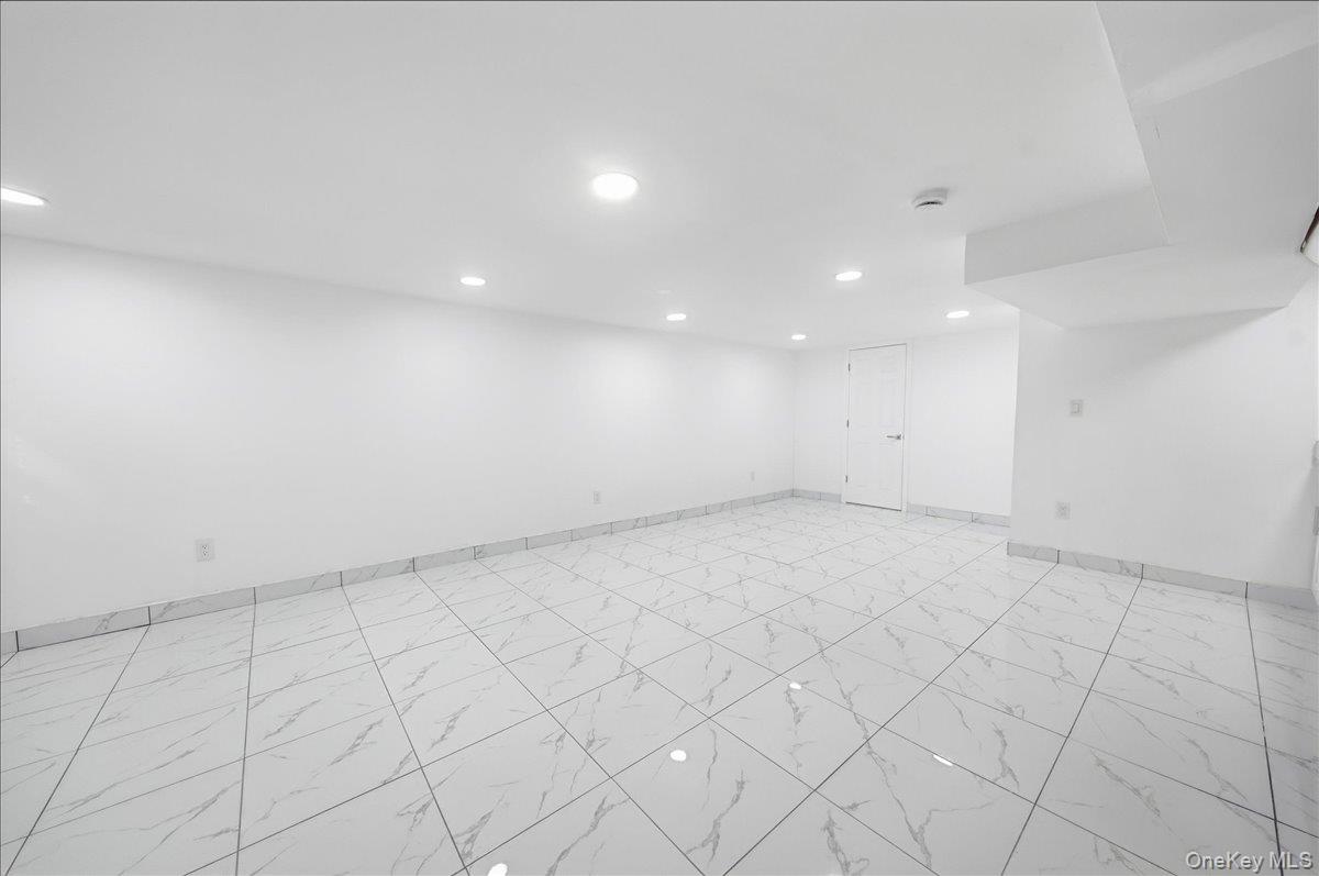 #20 photo, 252 Brinsmade Avenue, 布朗士 Bronx , NY 10465