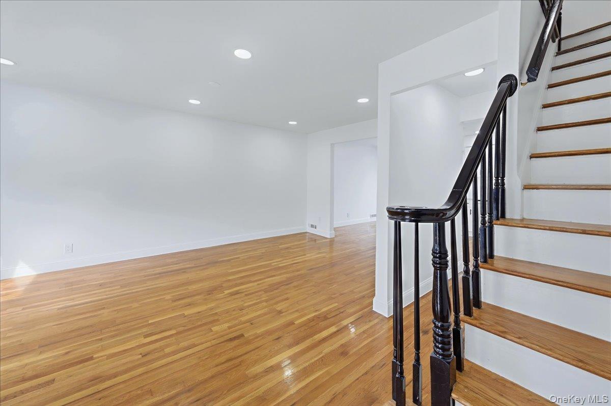 #3 photo, 252 Brinsmade Avenue, 布朗士 Bronx , NY 10465