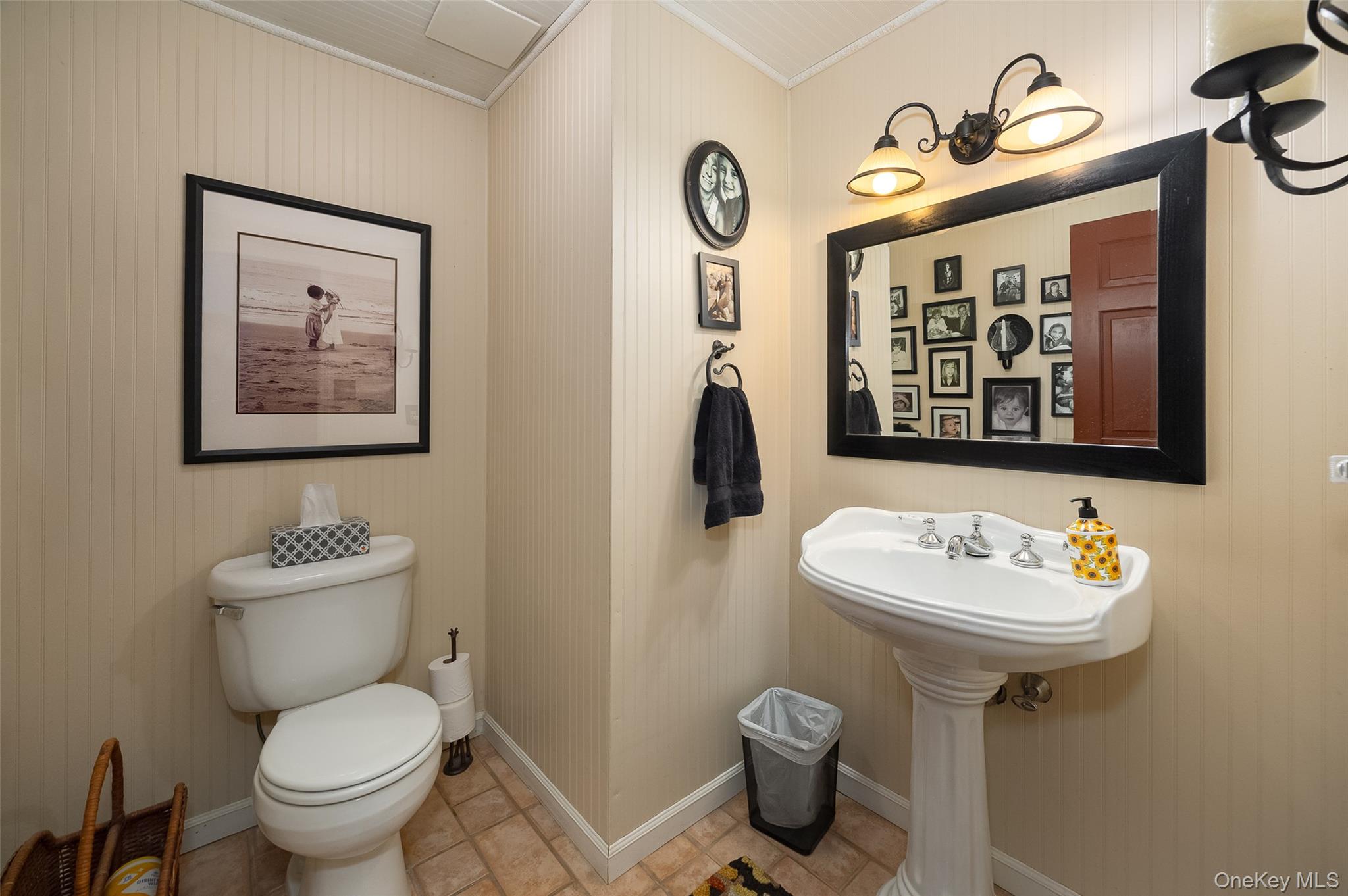 #12 photo, 40 Ireland Drive, Poughkeepsie , NY 12603