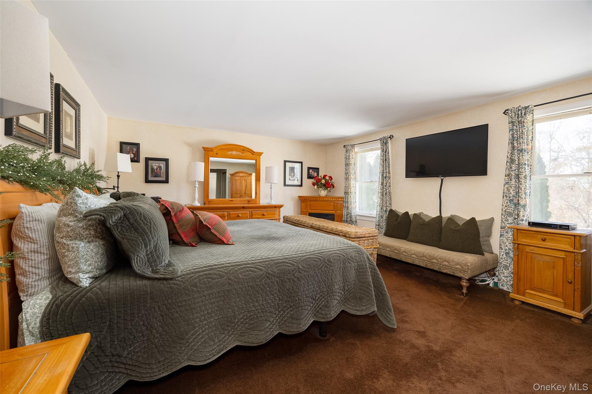 #15 photo, 40 Ireland Drive, Poughkeepsie , NY 12603