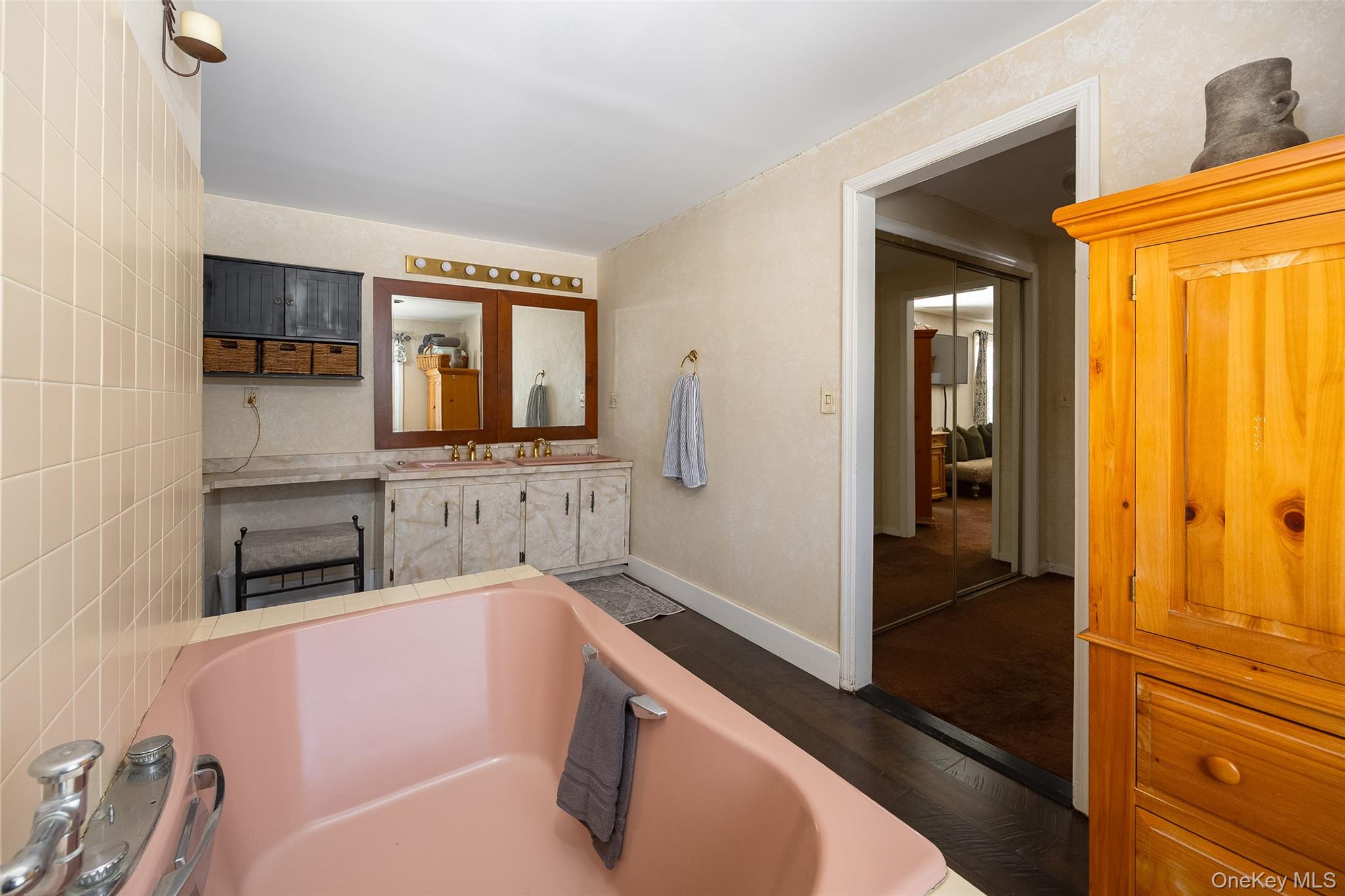 #17 photo, 40 Ireland Drive, Poughkeepsie , NY 12603