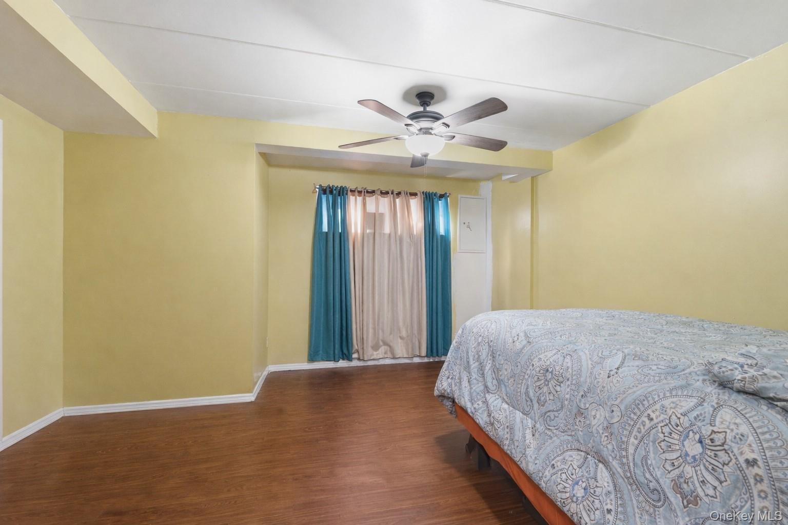 #14 photo, 863 Home Street, Bronx , NY 10459