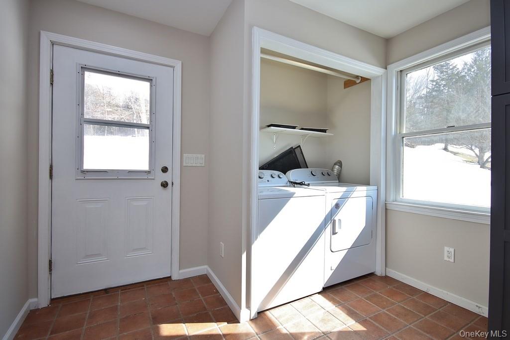 #15 photo, 23 Robert Road, Poughkeepsie , NY 12603