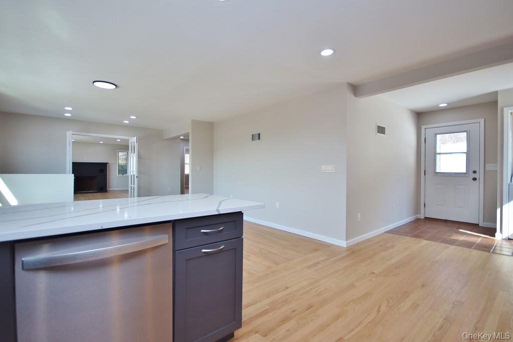 #8 photo, 23 Robert Road, Poughkeepsie , NY 12603