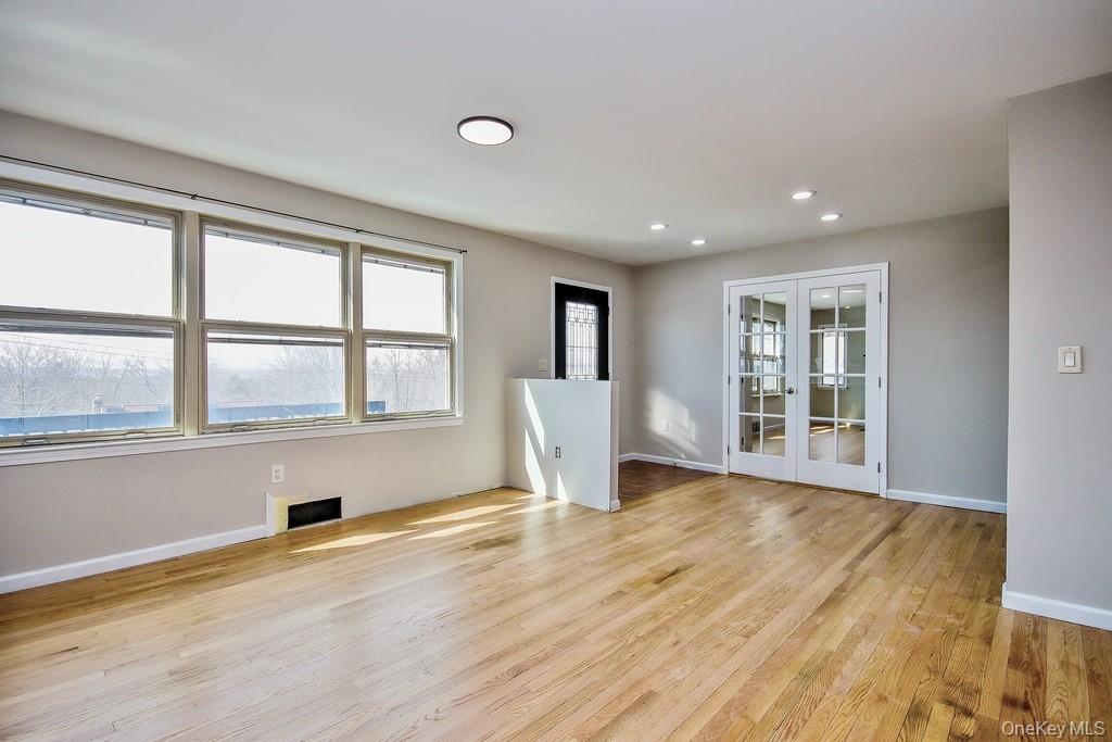 #9 photo, 23 Robert Road, Poughkeepsie , NY 12603