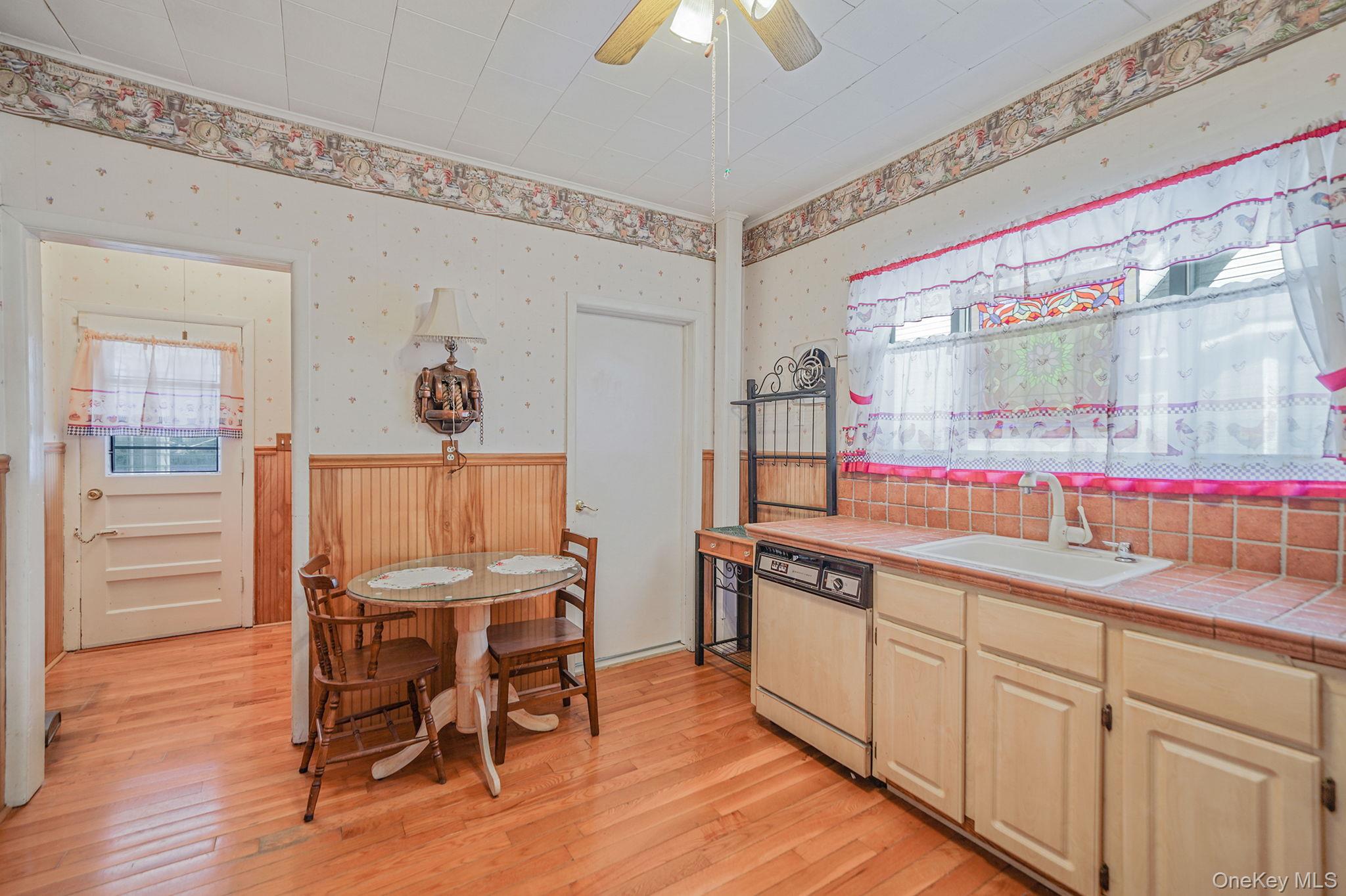 #16 photo, 367 Vincent Avenue, Нассау ‖ Lynbrook , NY 11563