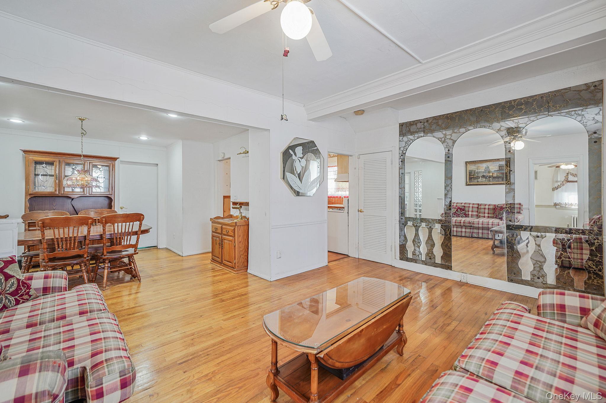 #8 photo, 367 Vincent Avenue, Нассау ‖ Lynbrook , NY 11563