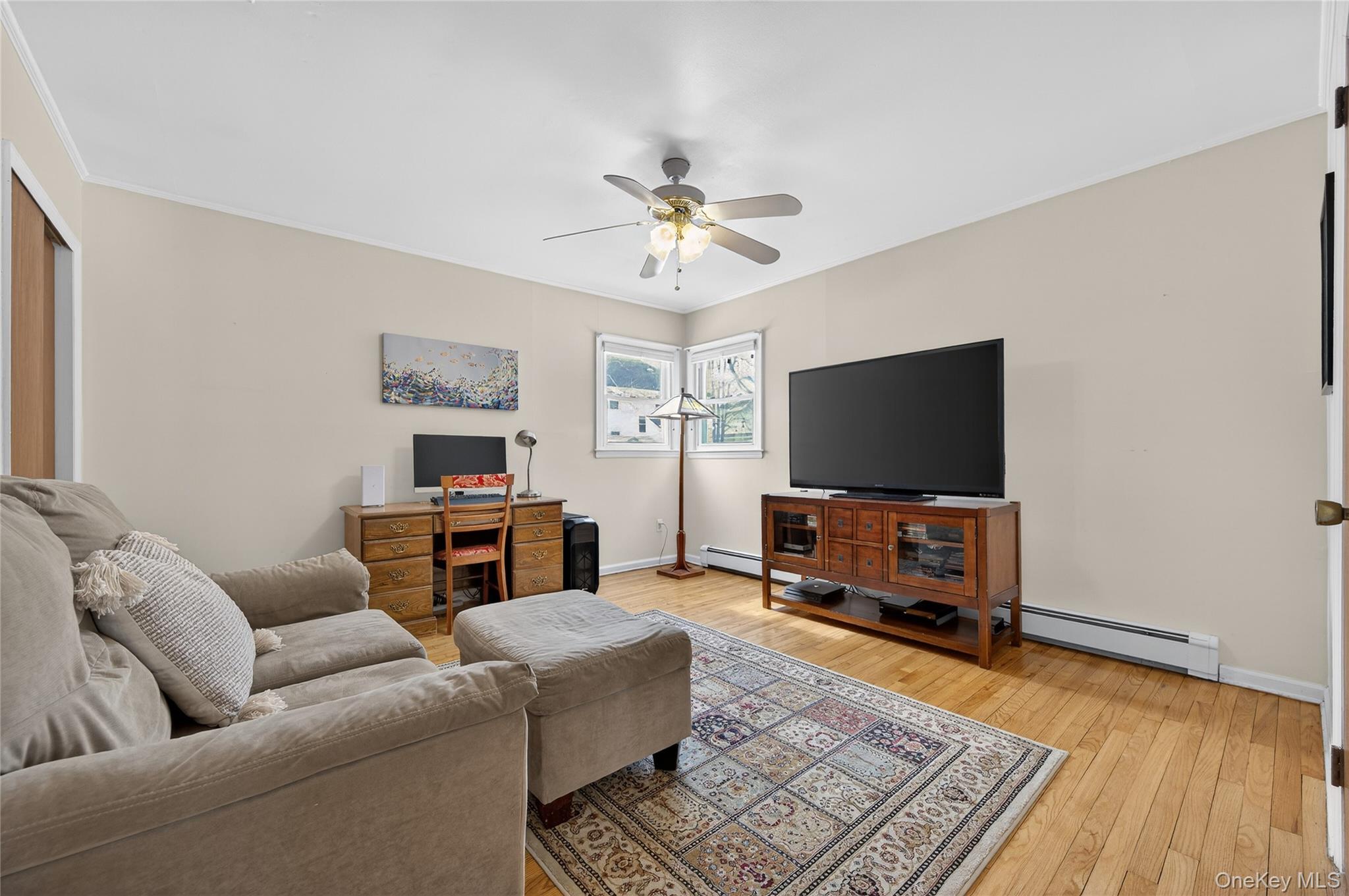 #16 photo, 84 Ohio Avenue, מחוז נסאו Massapequa , NY 11758