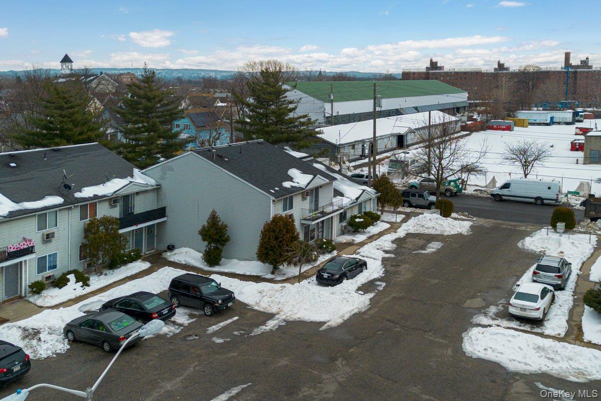 #7 photo, 15 Davidson Court, סטטן איילנד Staten Island , NY 10303