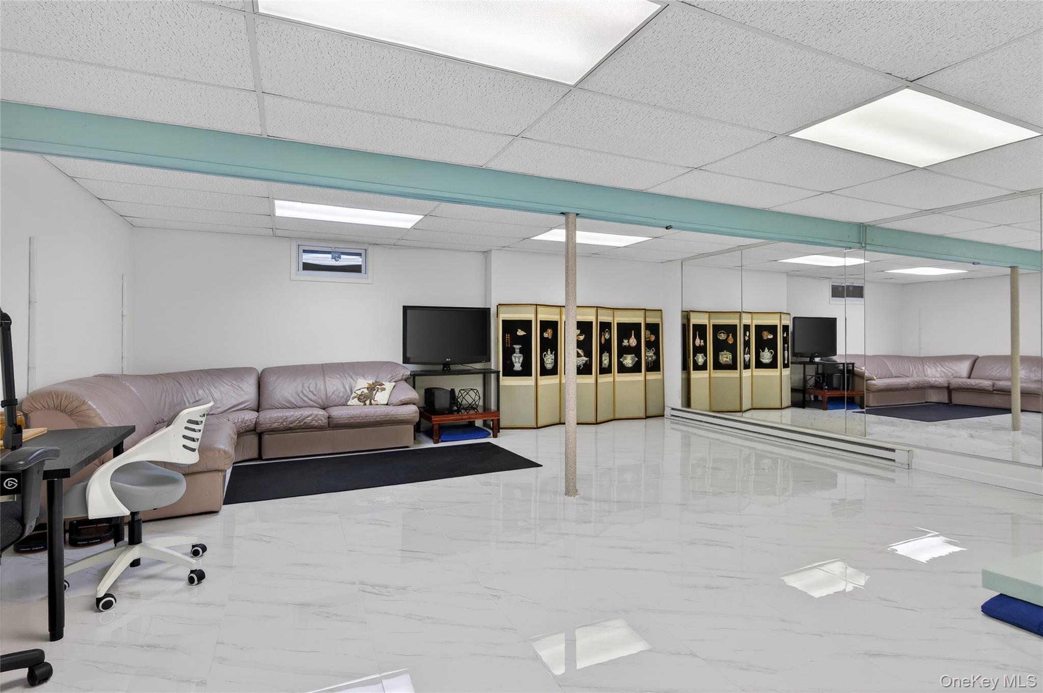 #17 photo, 109 Glen Way, Нассау ‖ Syosset , NY 11791