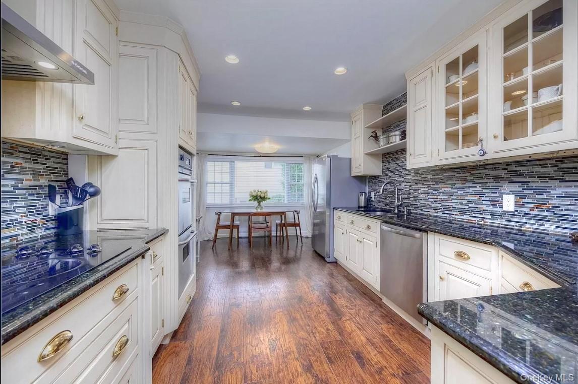 #6 photo, 58 Allen Road, Нассау ‖ Rockville Centre , NY 11570