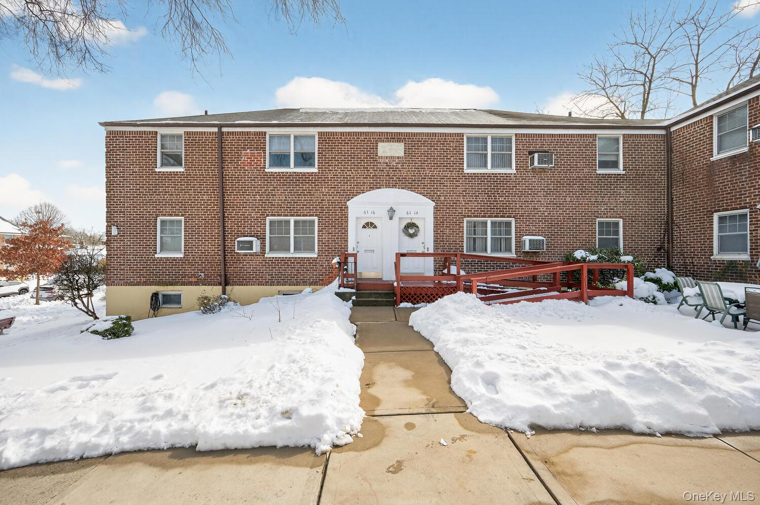 #1 photo, 6316 252nd Street, কুইন্‌স Little Neck , NY 11362