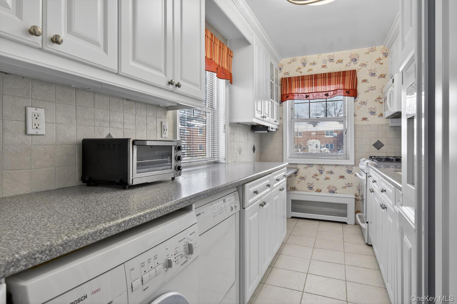 #15 photo, 6316 252nd Street, কুইন্‌স Little Neck , NY 11362