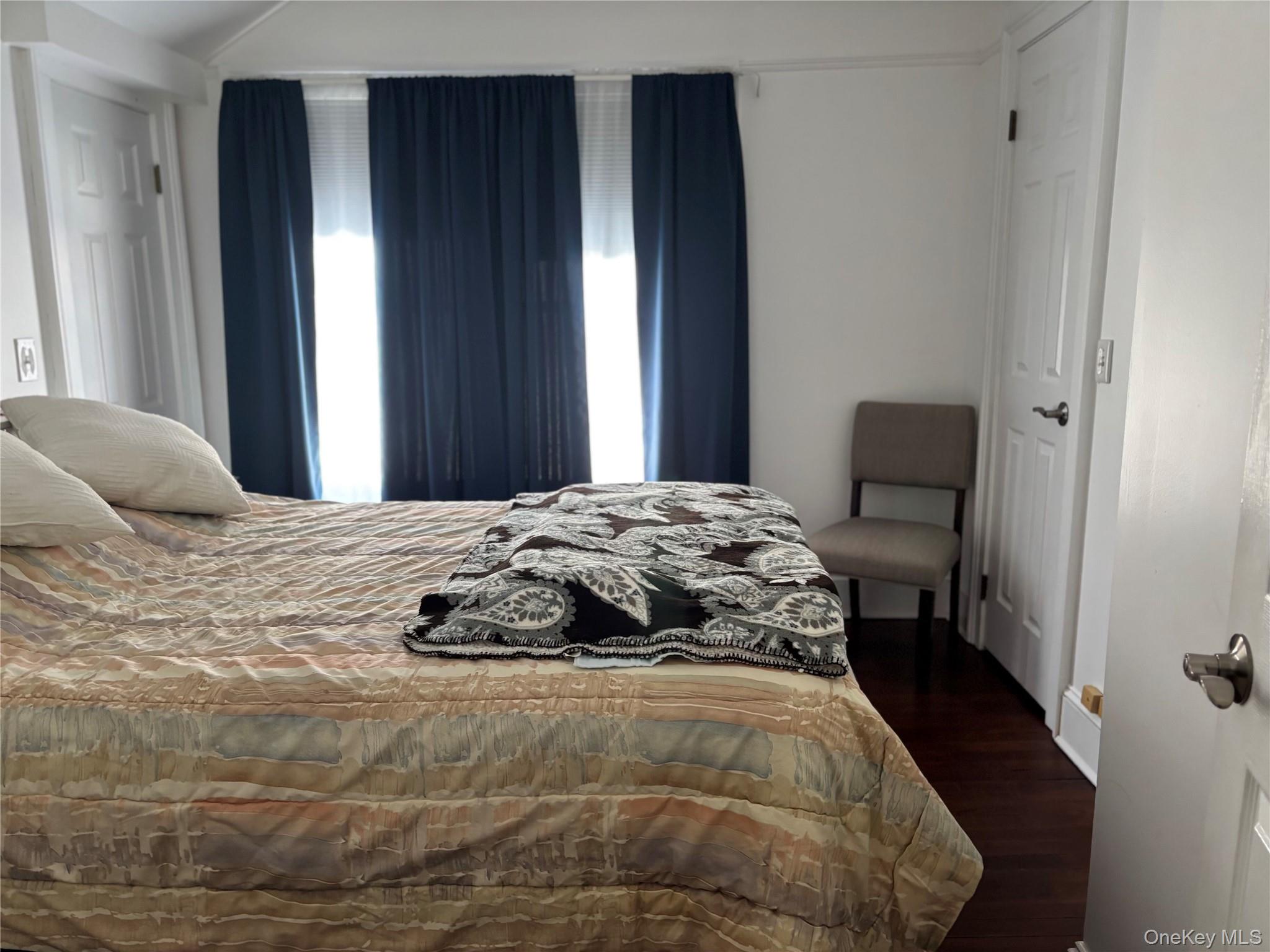 #13 photo, 385 Grissom Lane, מחוז סאפוק Southold , NY 11971