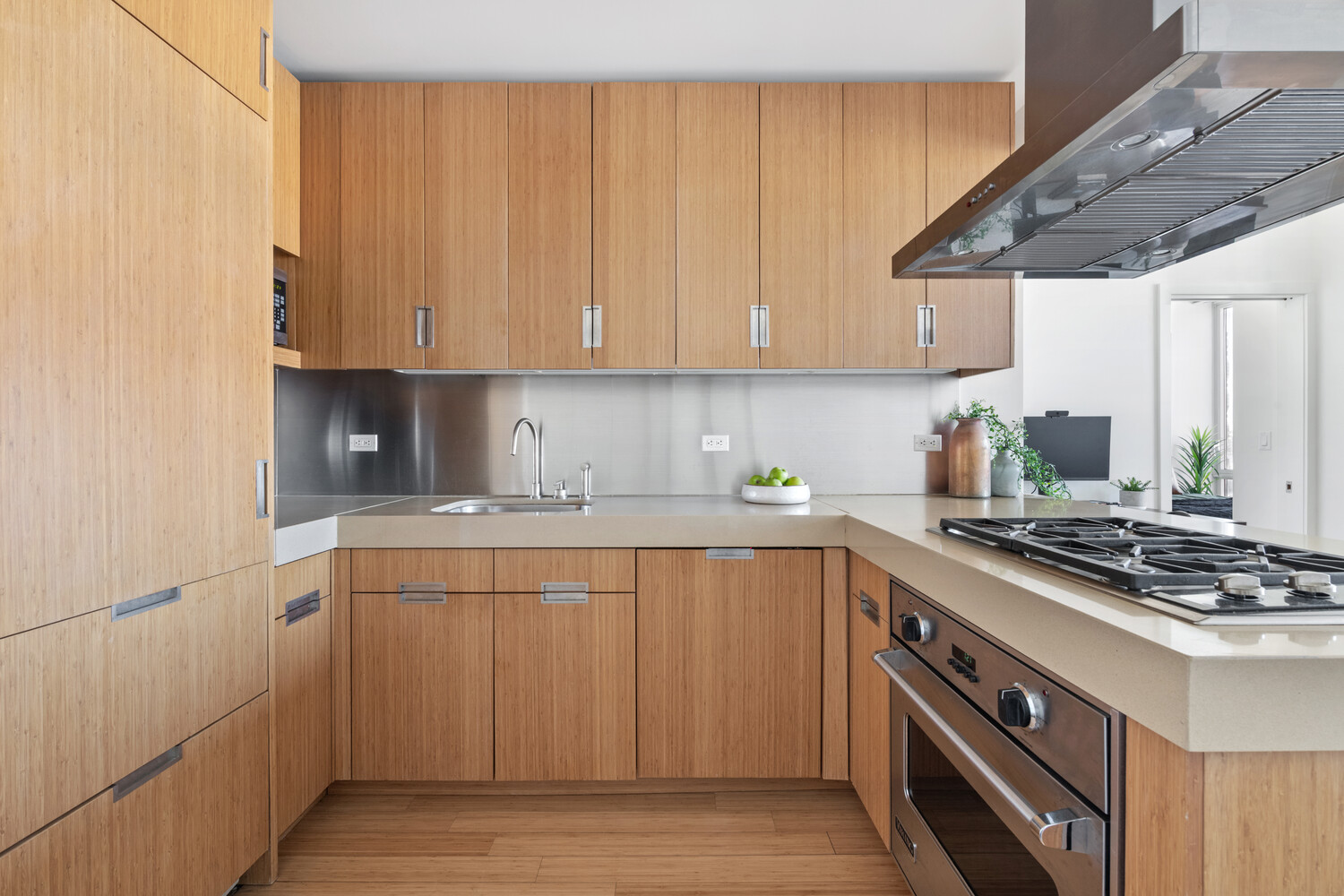 #4 photo, 450 W 17TH Street, Манхэттен ‖ Chelsea , NY 10011