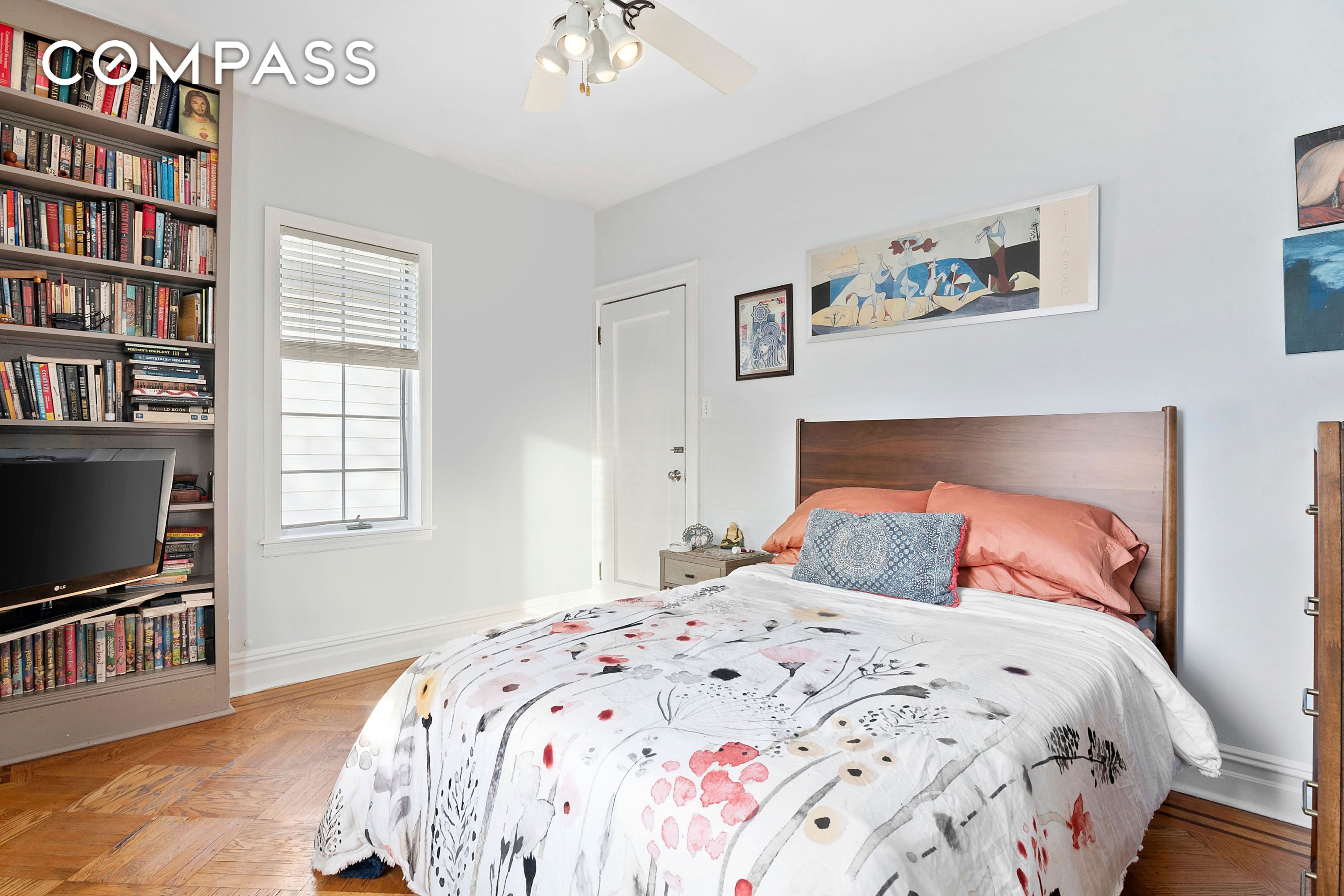 #13 photo, 1384 E 29th Street, ब्रुकलीन Midwood , NY 11210