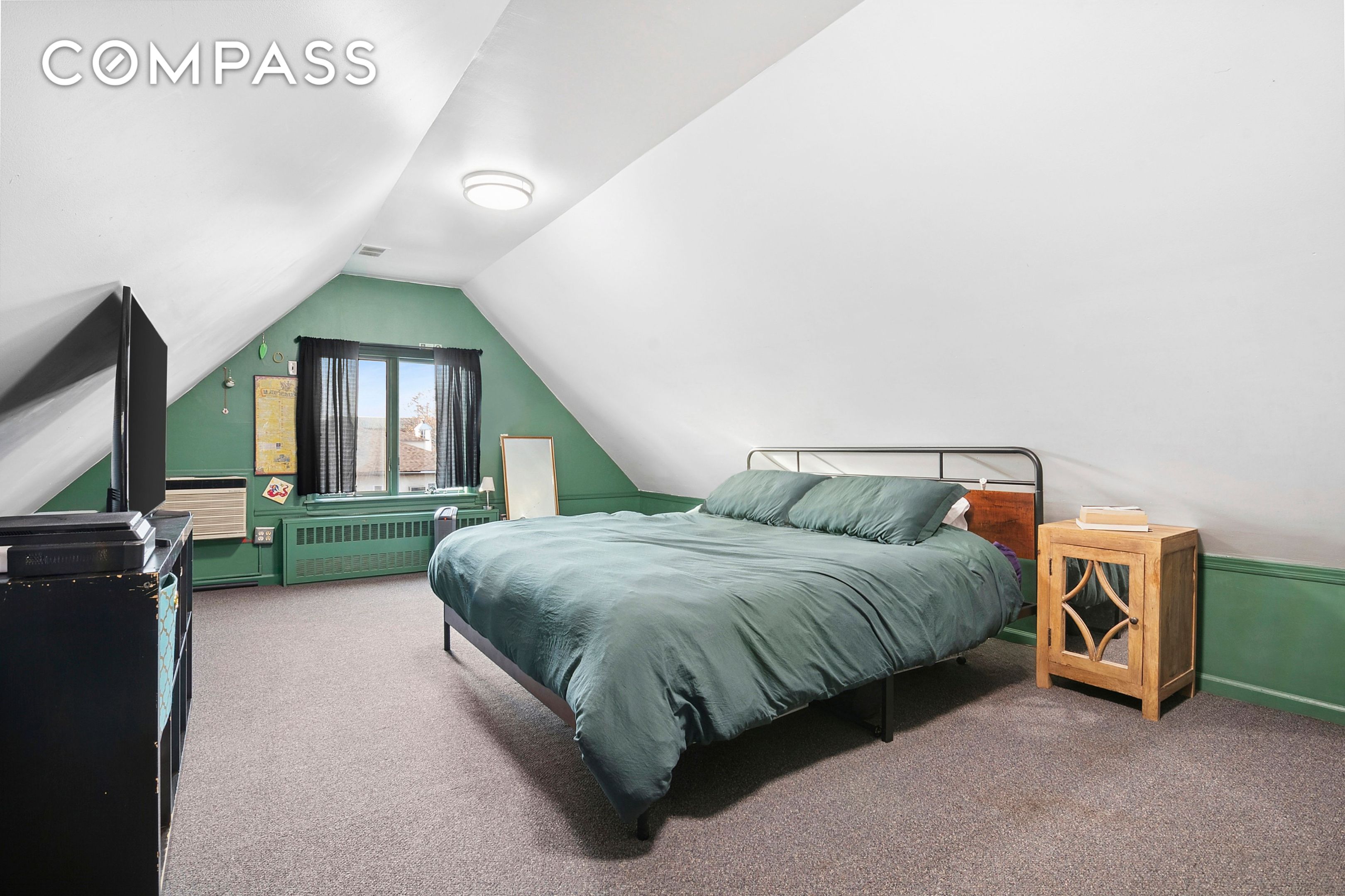 #17 photo, 1384 E 29th Street, ब्रुकलीन Midwood , NY 11210