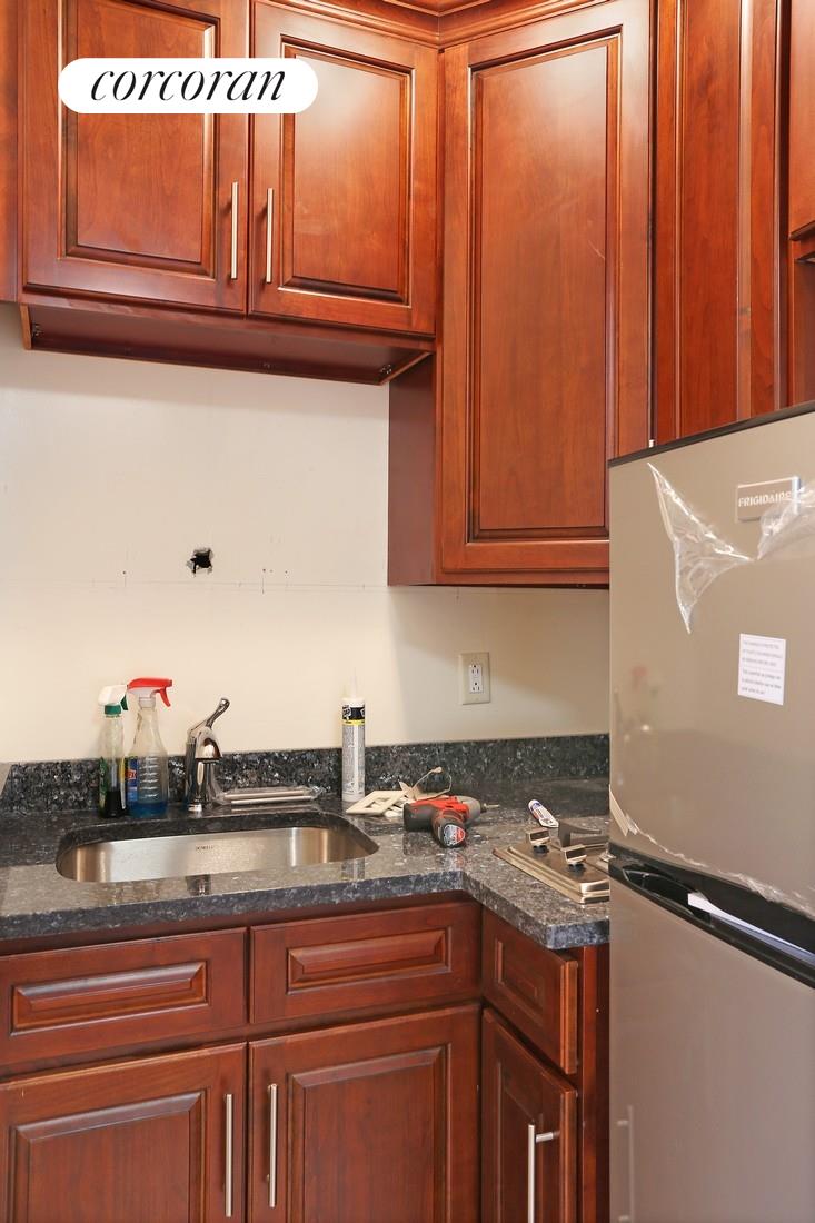 #3 photo, 49 WILLOW Street, Brooklyn Heights , NY 11201