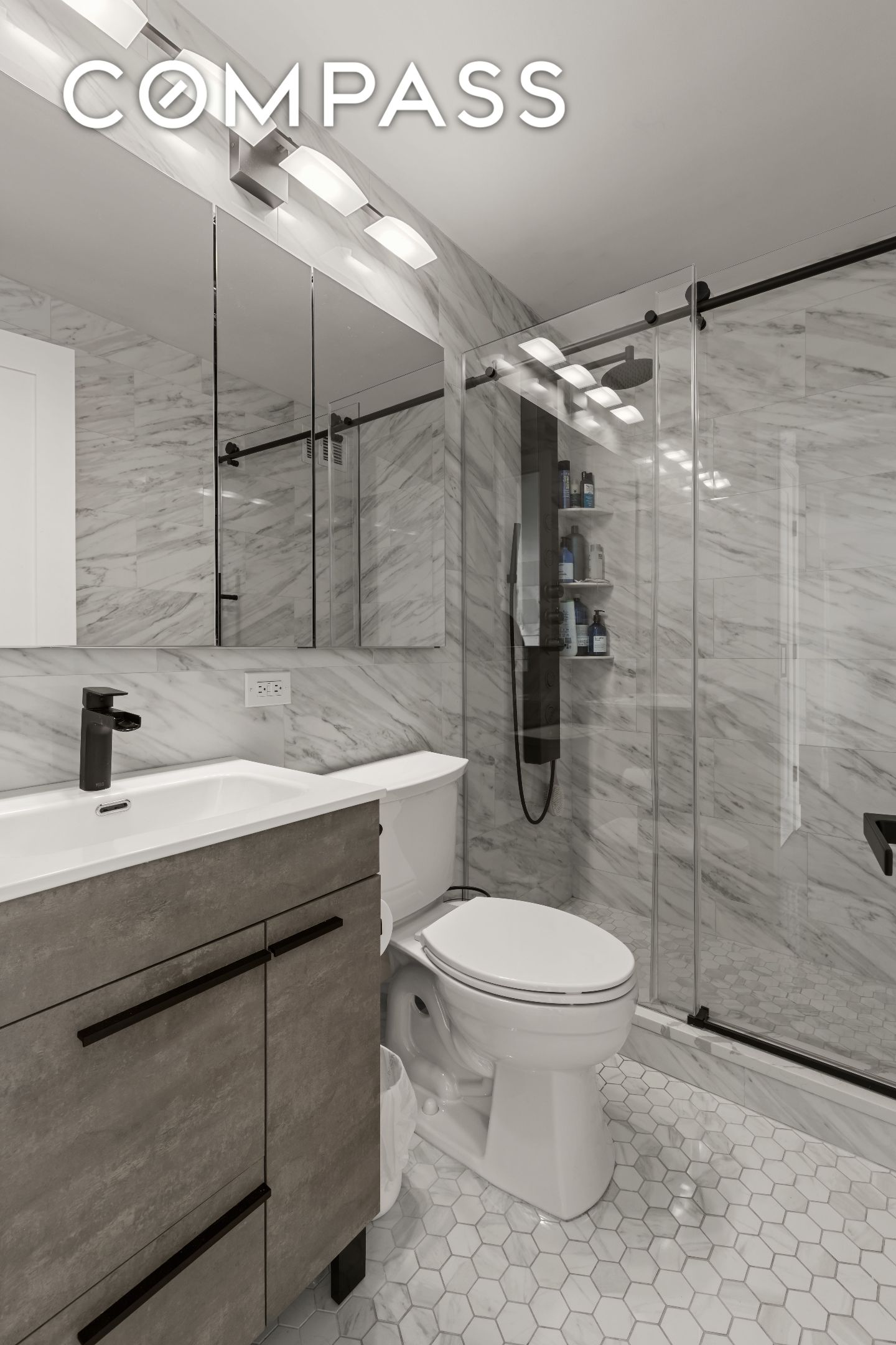 #7 photo, 301 E 79th Street, Upper East Side , NY 10075