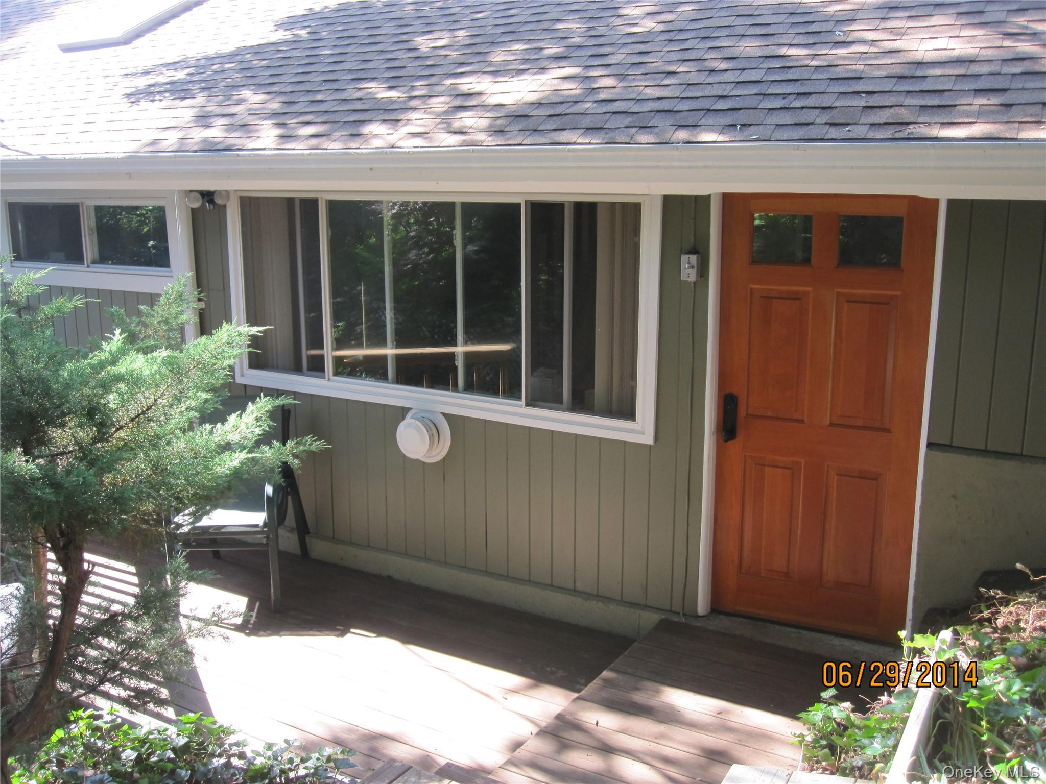 #4 photo, 909 Route 9W, Nyack , NY 10960