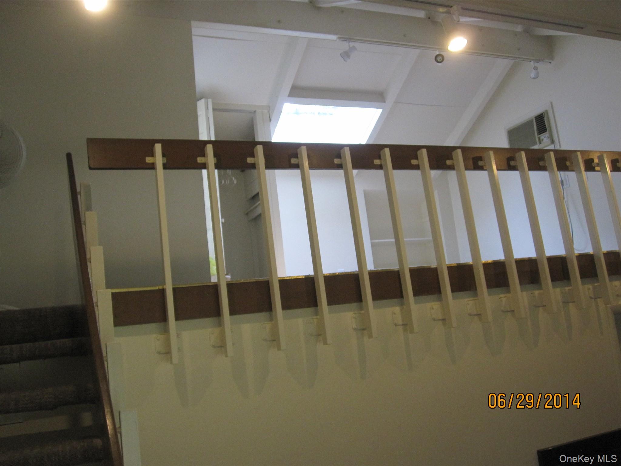 #8 photo, 909 Route 9W, Nyack , NY 10960