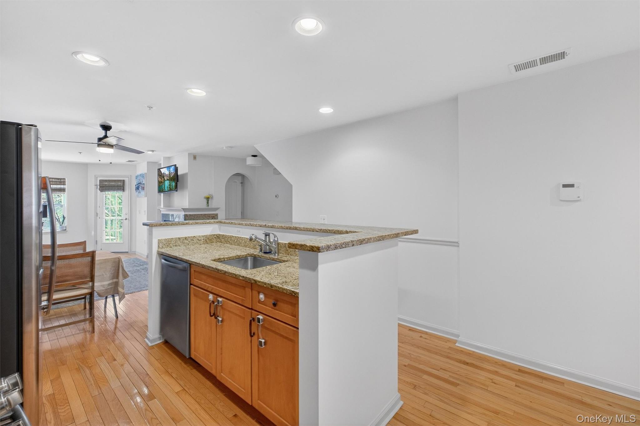 #10 photo, 213 Riverbend Drive, Peekskill , NY 10566