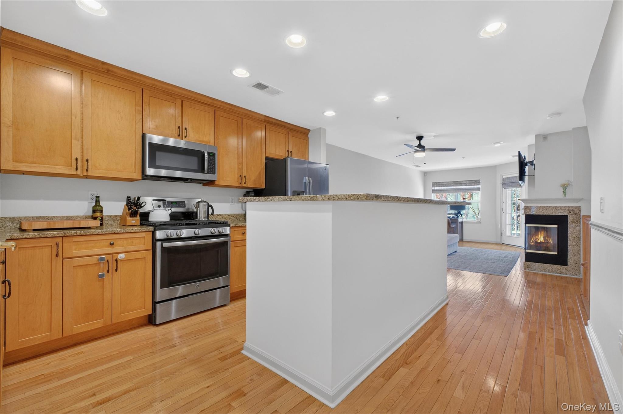 #13 photo, 213 Riverbend Drive, Peekskill , NY 10566