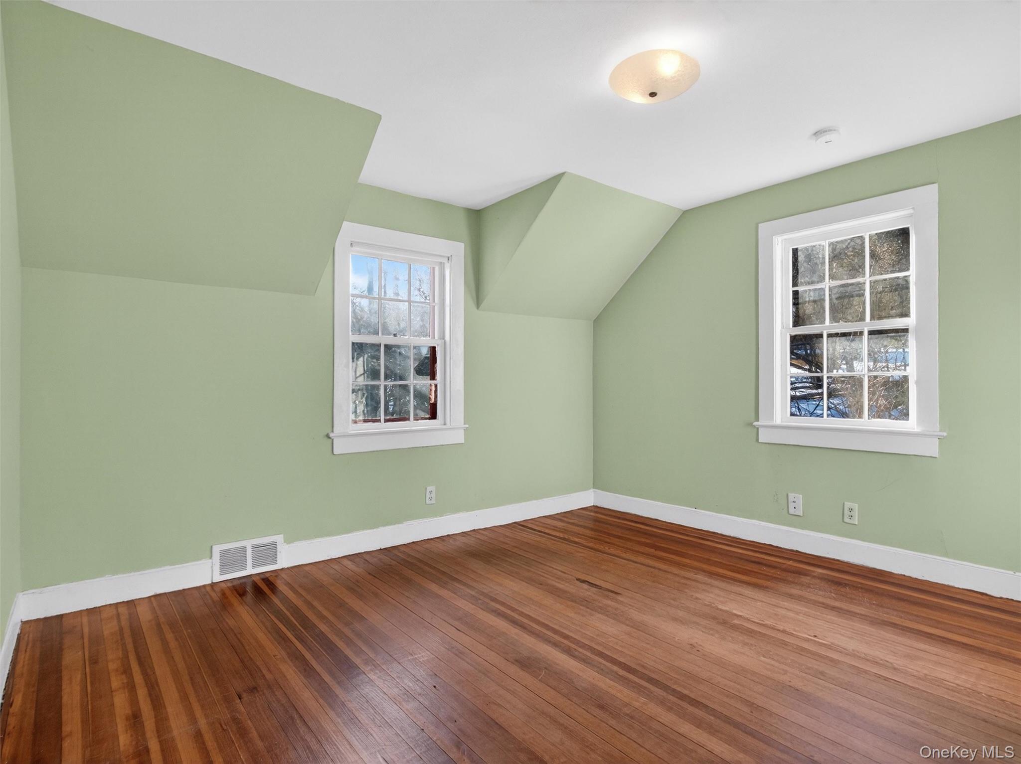 #19 photo, 325 Haverstraw Road, Montebello , NY 10901