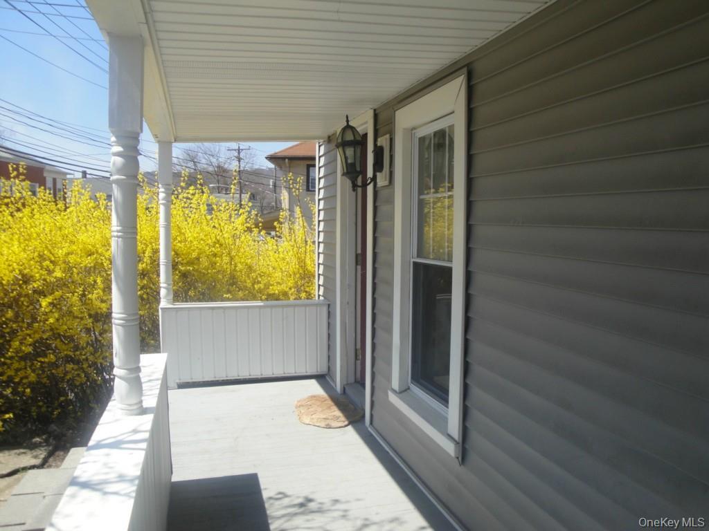 #4 photo, 44 Wayne Avenue, Suffern , NY 10901