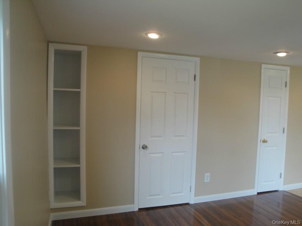 #7 photo, 44 Wayne Avenue, Suffern , NY 10901