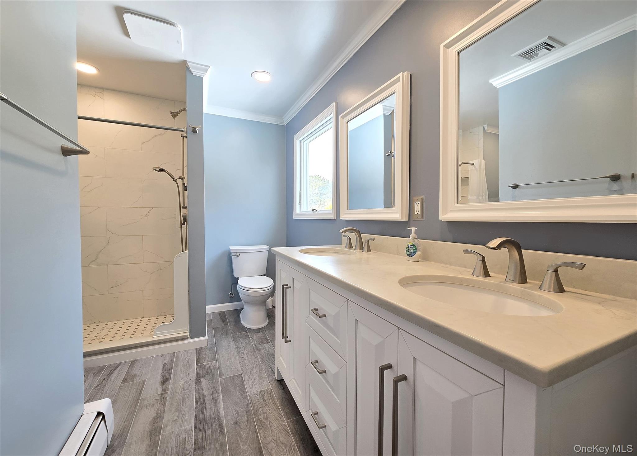 #16 photo, 23 Apple Lane, 롱 아일랜드 Medford , NY 11763