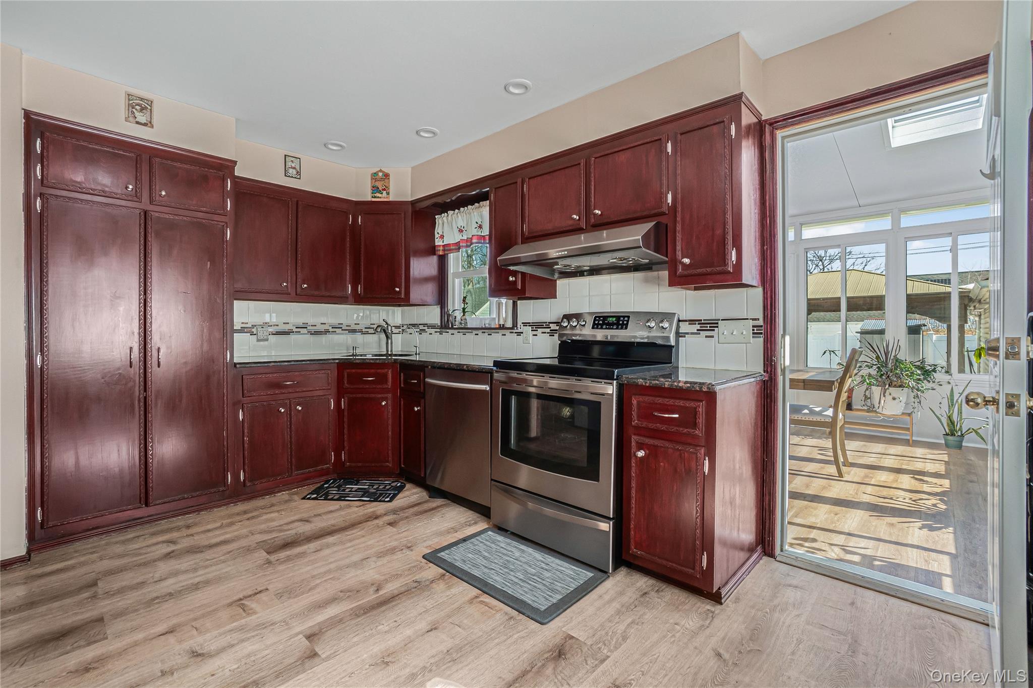 #10 photo, 739 N Ascan Street, Elmont , NY 11003