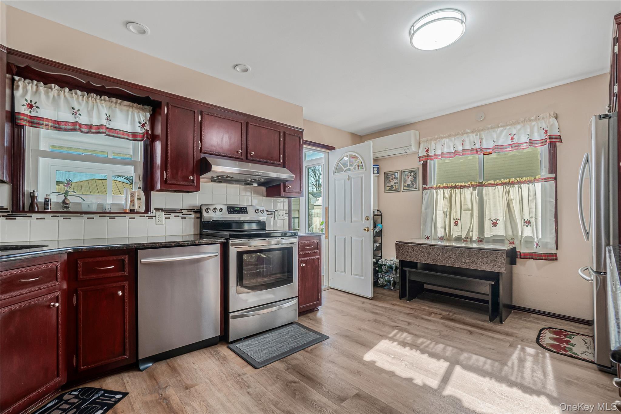 #12 photo, 739 N Ascan Street, Elmont , NY 11003