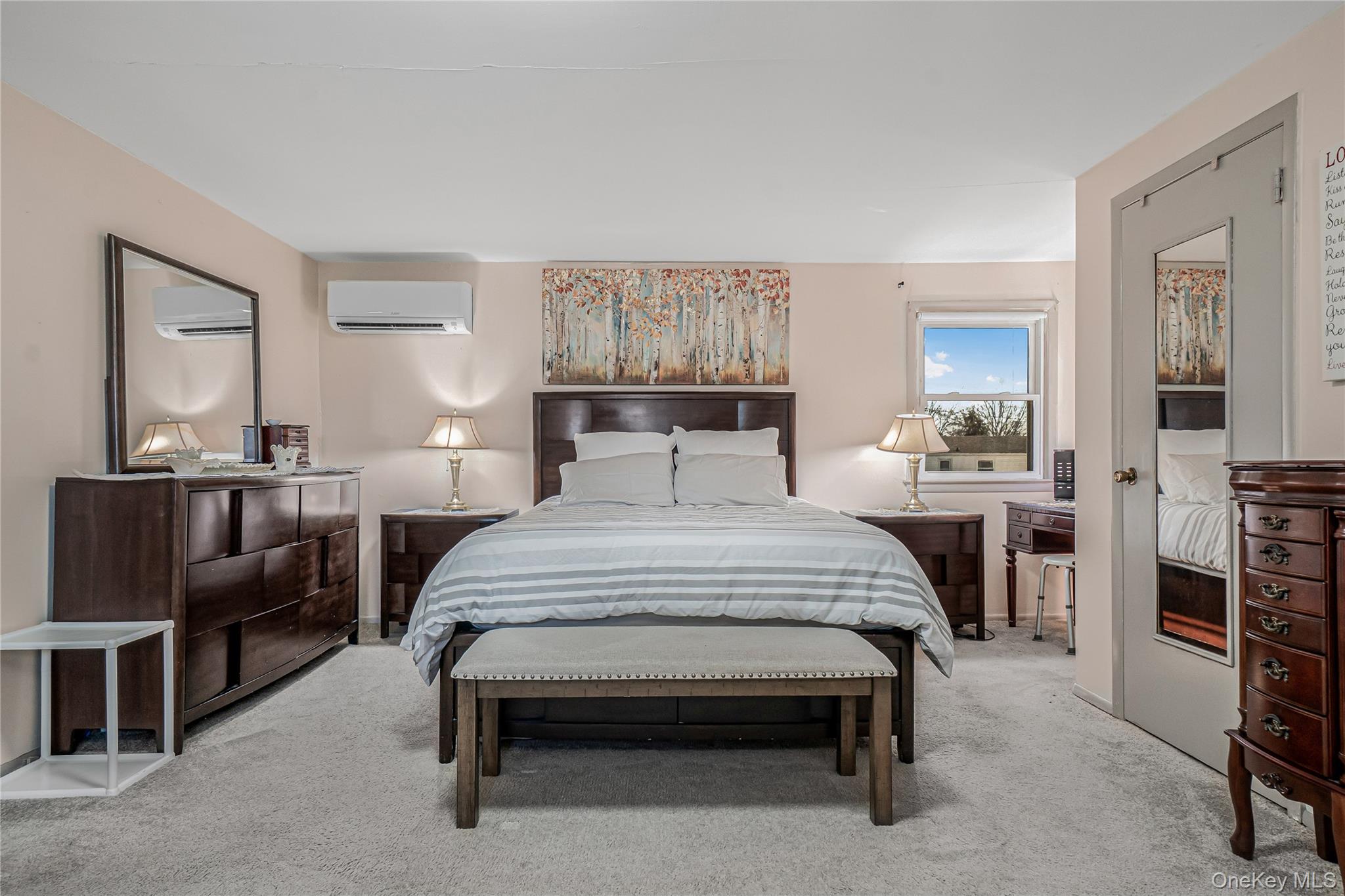 #19 photo, 739 N Ascan Street, Elmont , NY 11003