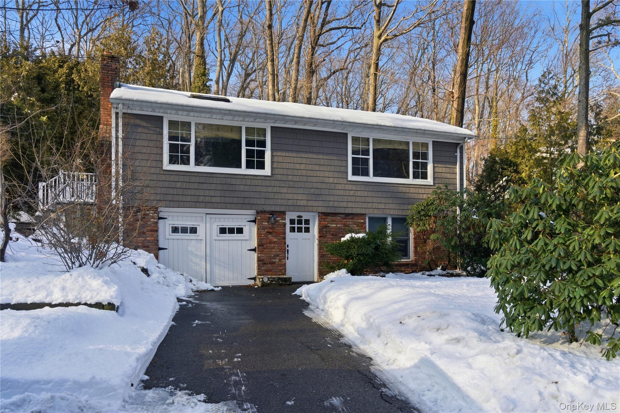 #1 photo, 58 Oakdale Road, Centerport , NY 11721