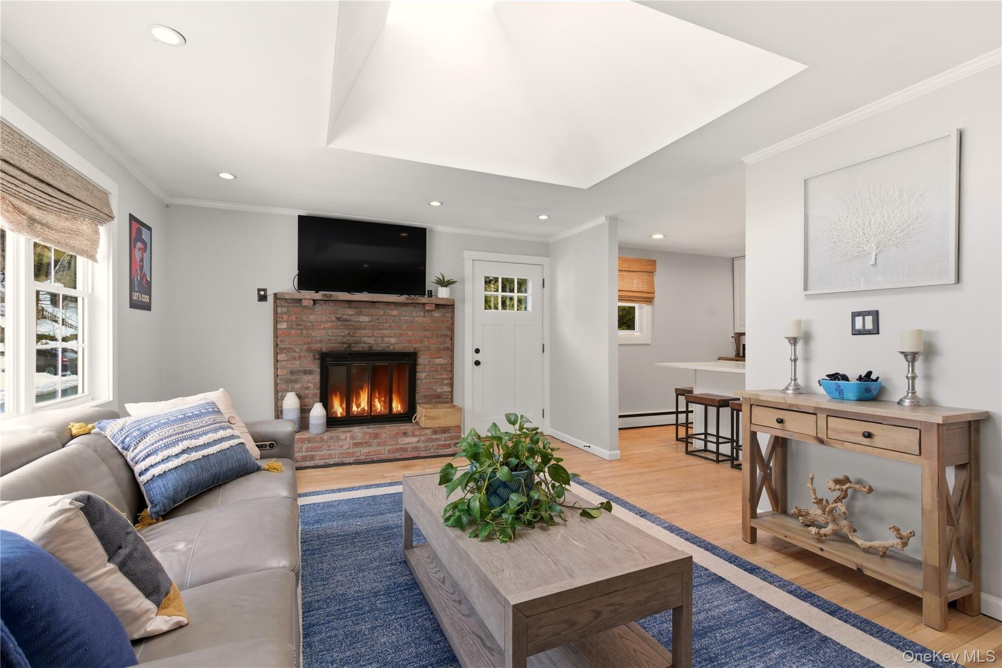 #7 photo, 58 Oakdale Road, Centerport , NY 11721