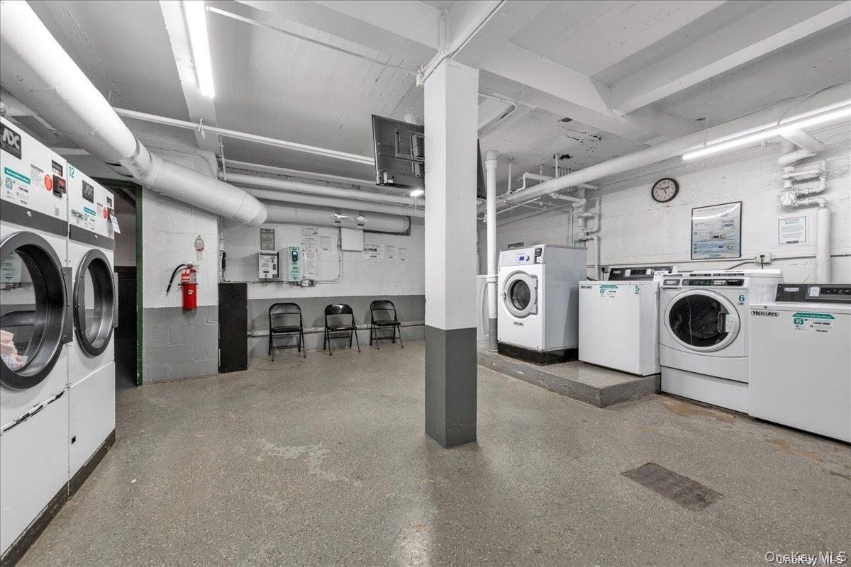 #12 photo, 175-06 Devonshire Road, Jamaica Estates , NY 11432