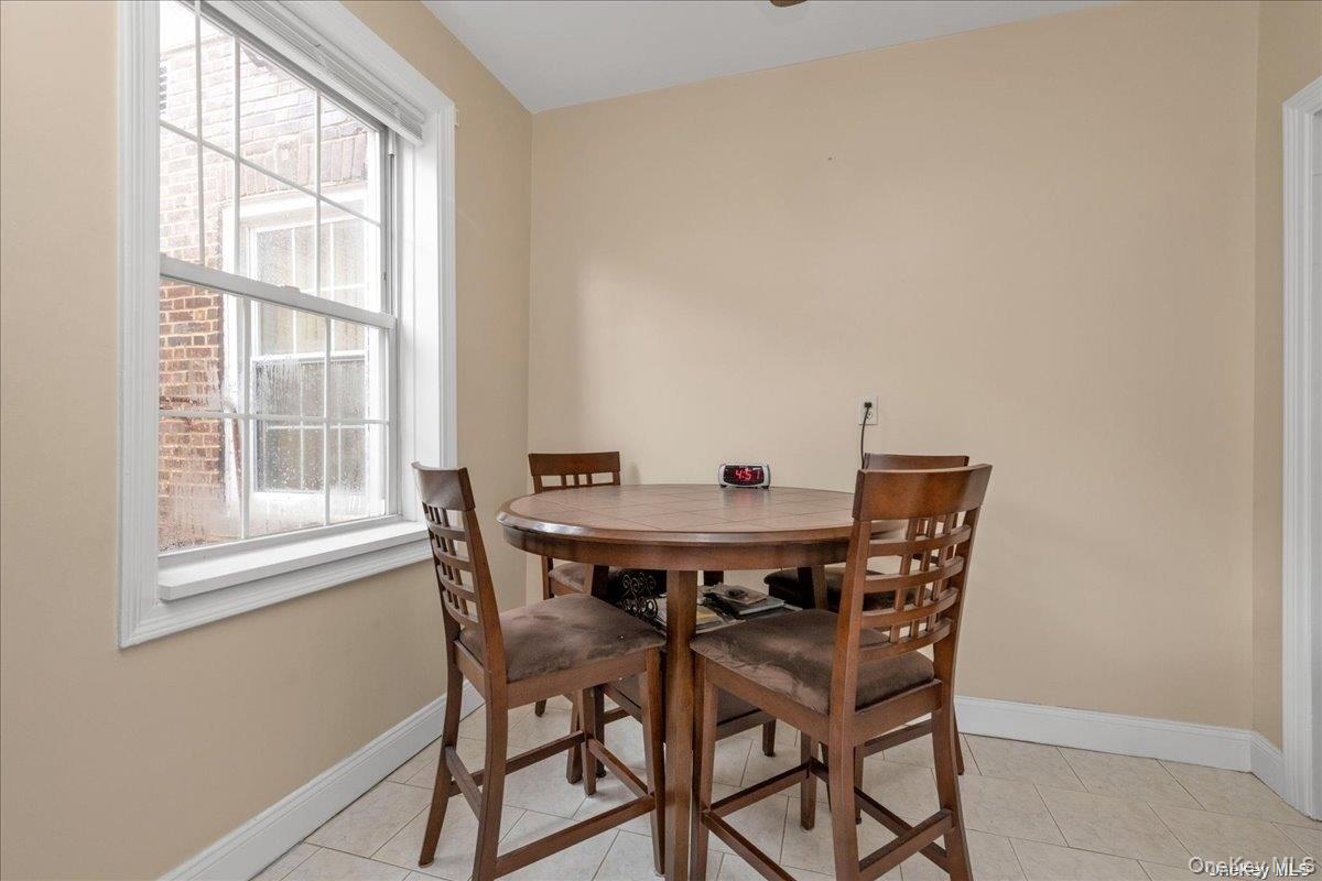 #7 photo, 175-06 Devonshire Road, Jamaica Estates , NY 11432