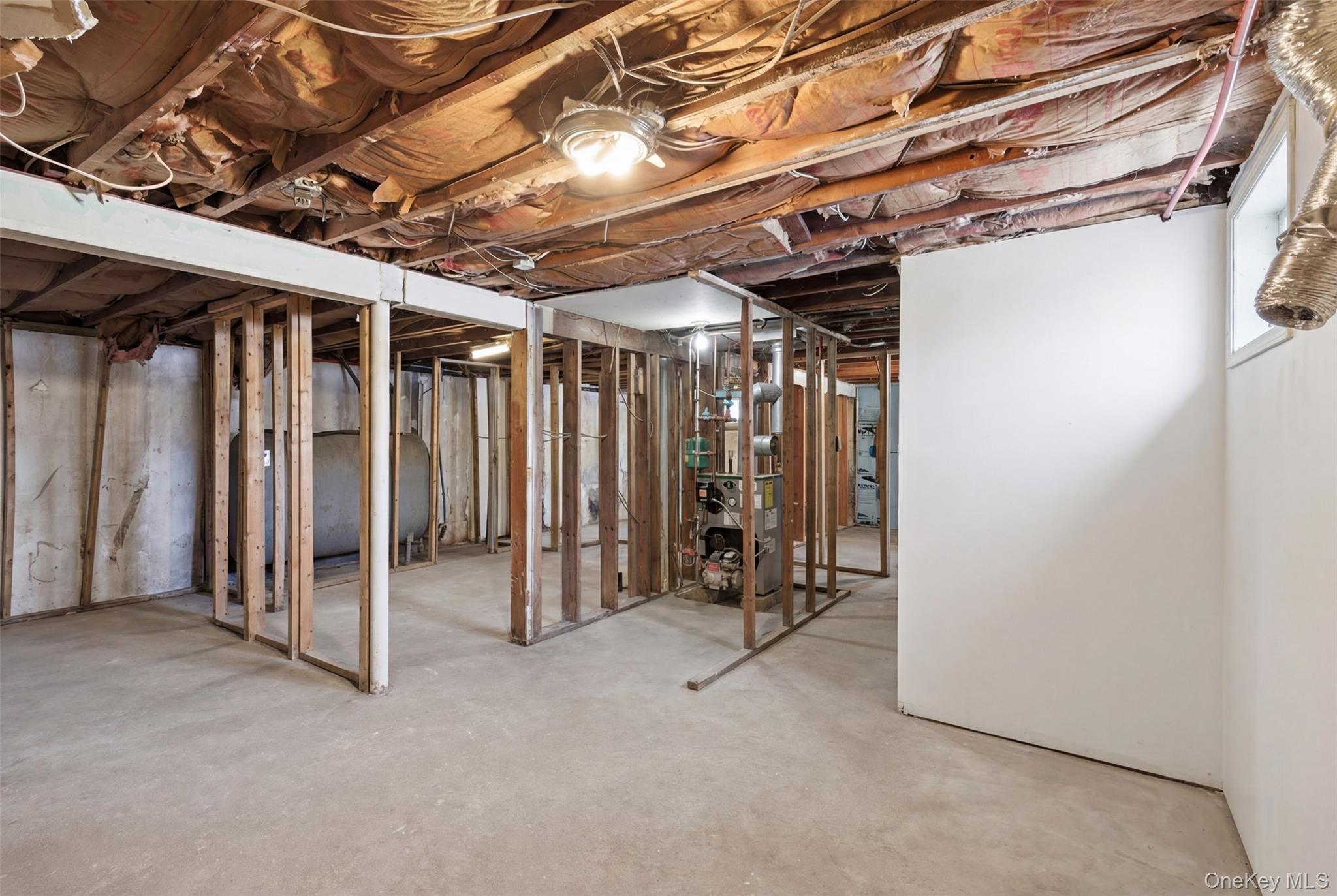 #19 photo, 717 Doane Avenue, সাফোক কাউন্টি Bellport , NY 11713