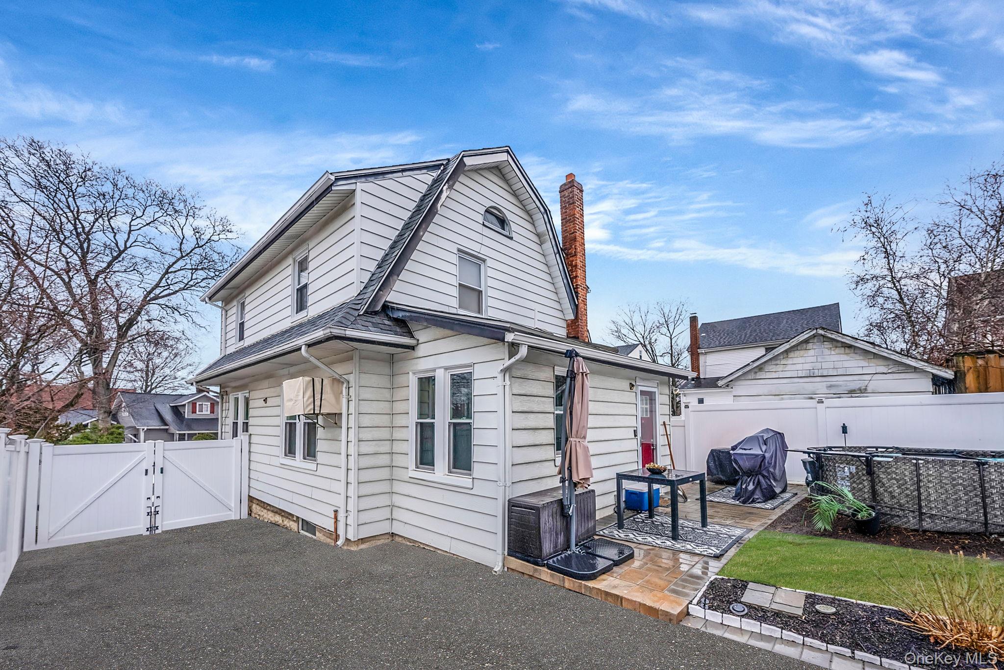 #8 photo, 2270 Edna Court, 롱 아일랜드 Baldwin , NY 11510