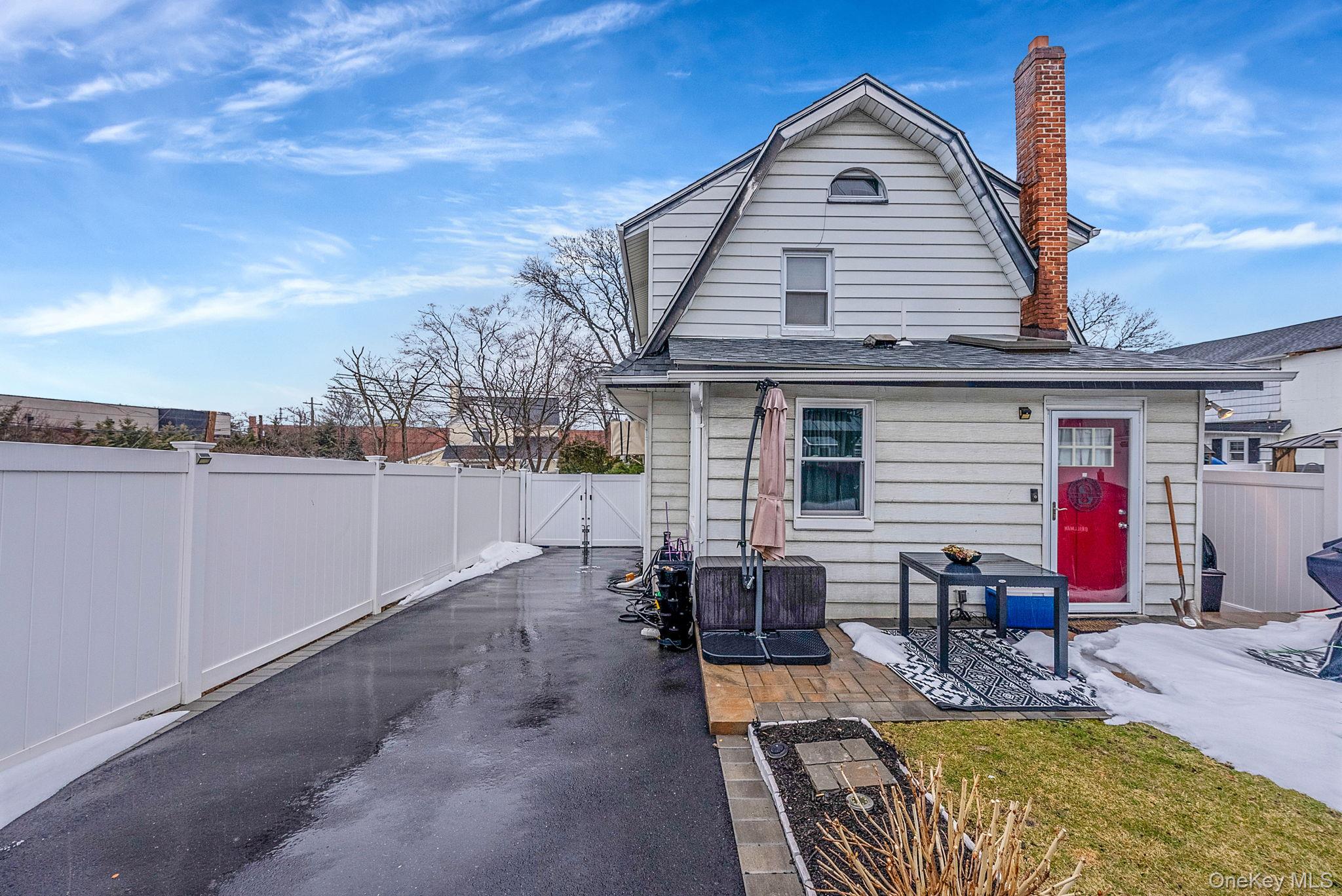 #9 photo, 2270 Edna Court, 롱 아일랜드 Baldwin , NY 11510