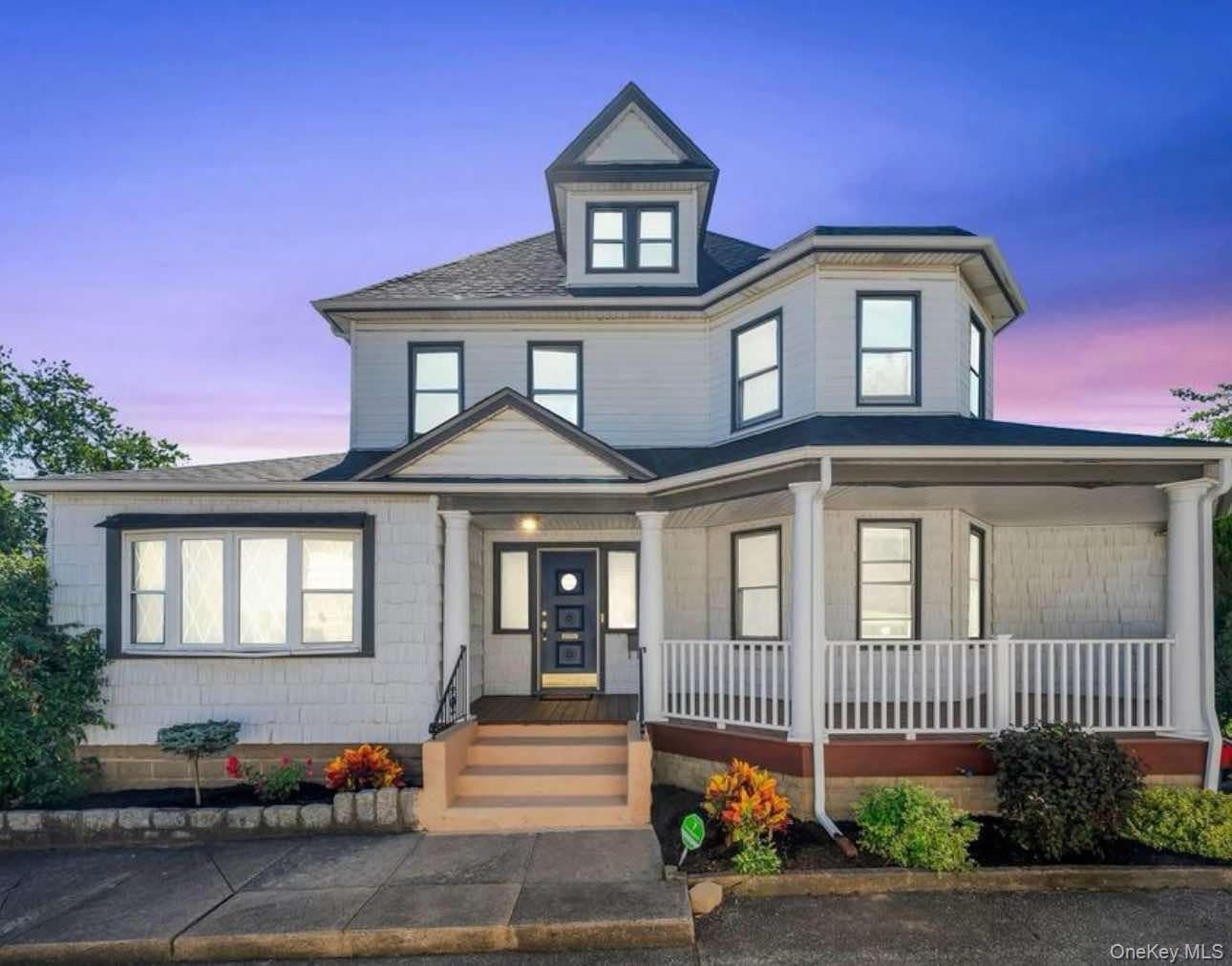 #1 photo, 92 Wavecrest Street, নাসাউ কাউন্টি Valley Stream , NY 11581