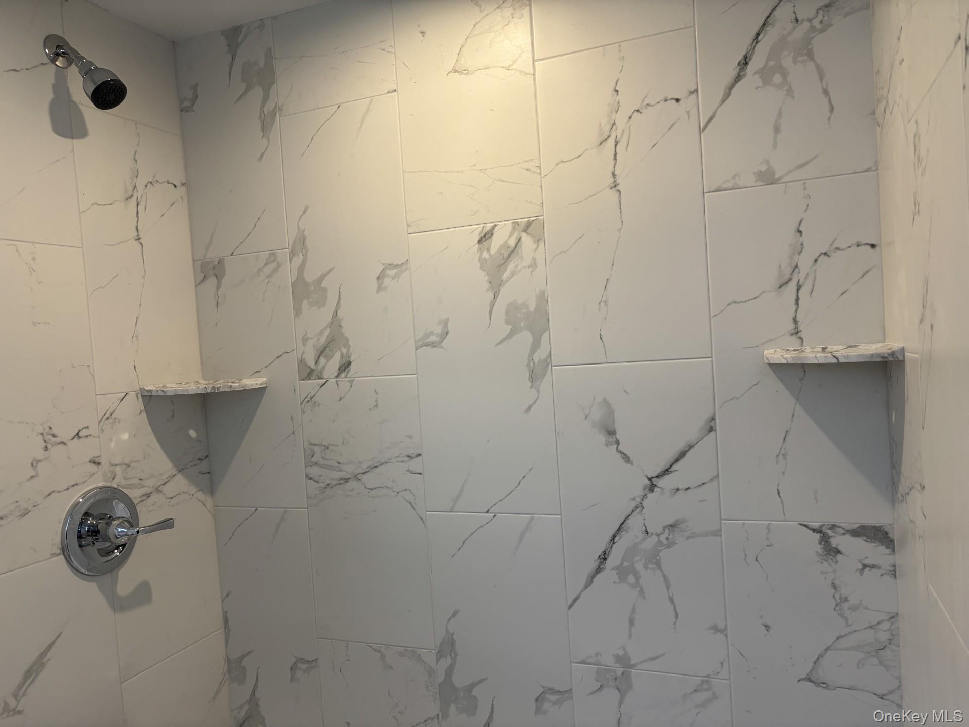 #7 photo, 12 Smith Street, מחוז נסאו Glen Cove , NY 11542