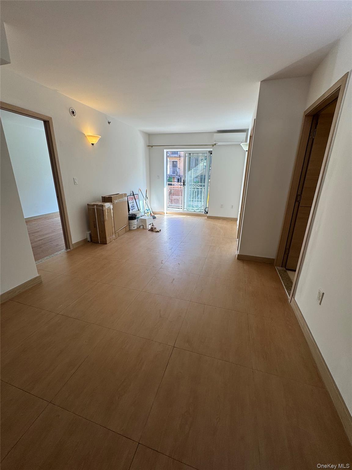 #2 photo, 35-19 Leavitt Street, קווינס Flushing , NY 11354