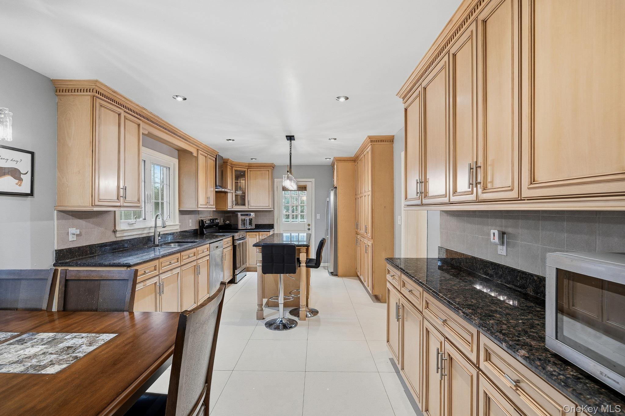 #11 photo, 53 Somerset Drive, Нассау ‖ Great Neck , NY 11020