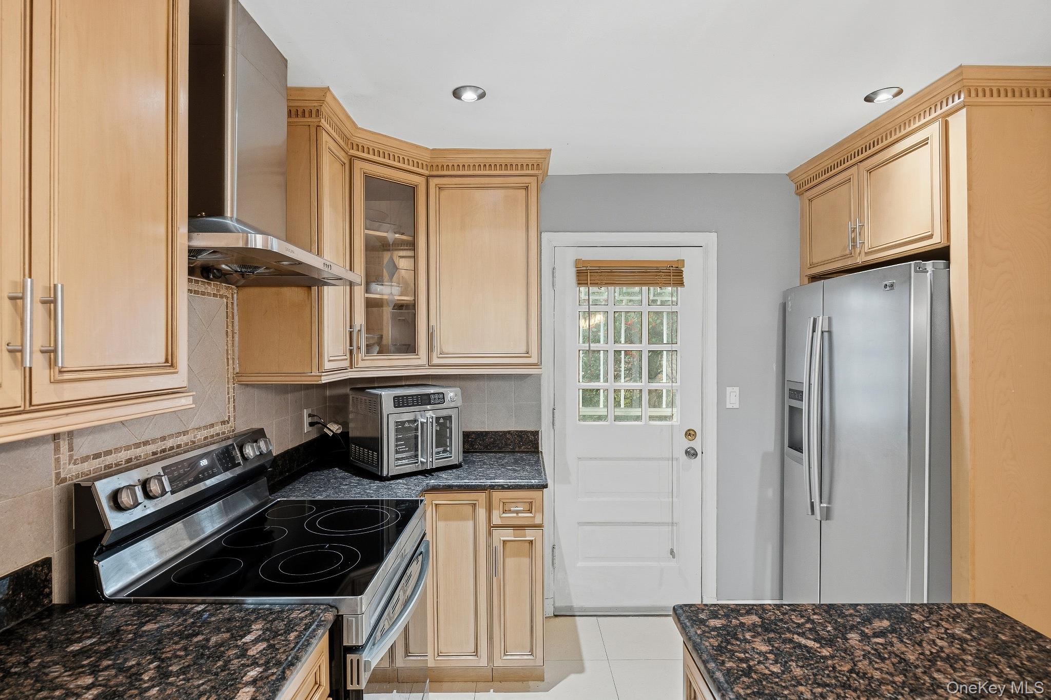 #15 photo, 53 Somerset Drive, Нассау ‖ Great Neck , NY 11020