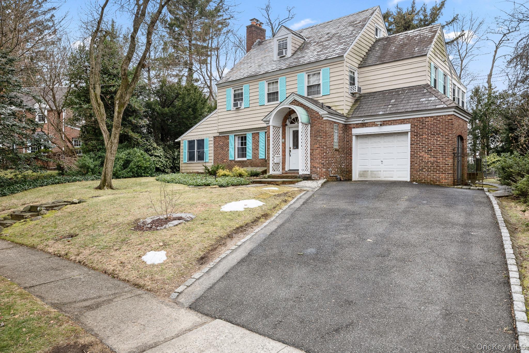 #2 photo, 53 Somerset Drive, Нассау ‖ Great Neck , NY 11020