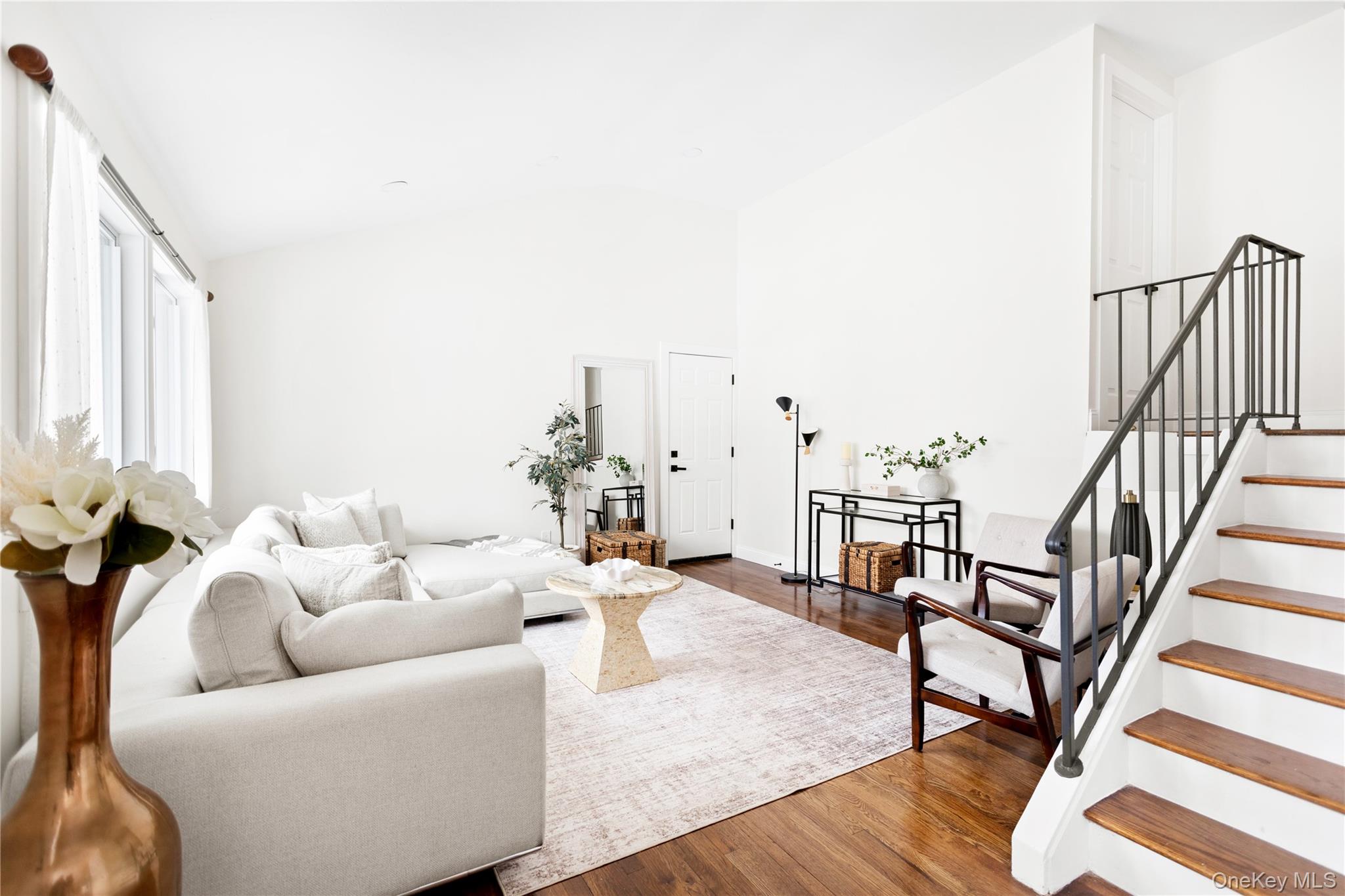 #3 photo, 3106 Devon Avenue, Medford , NY 11763