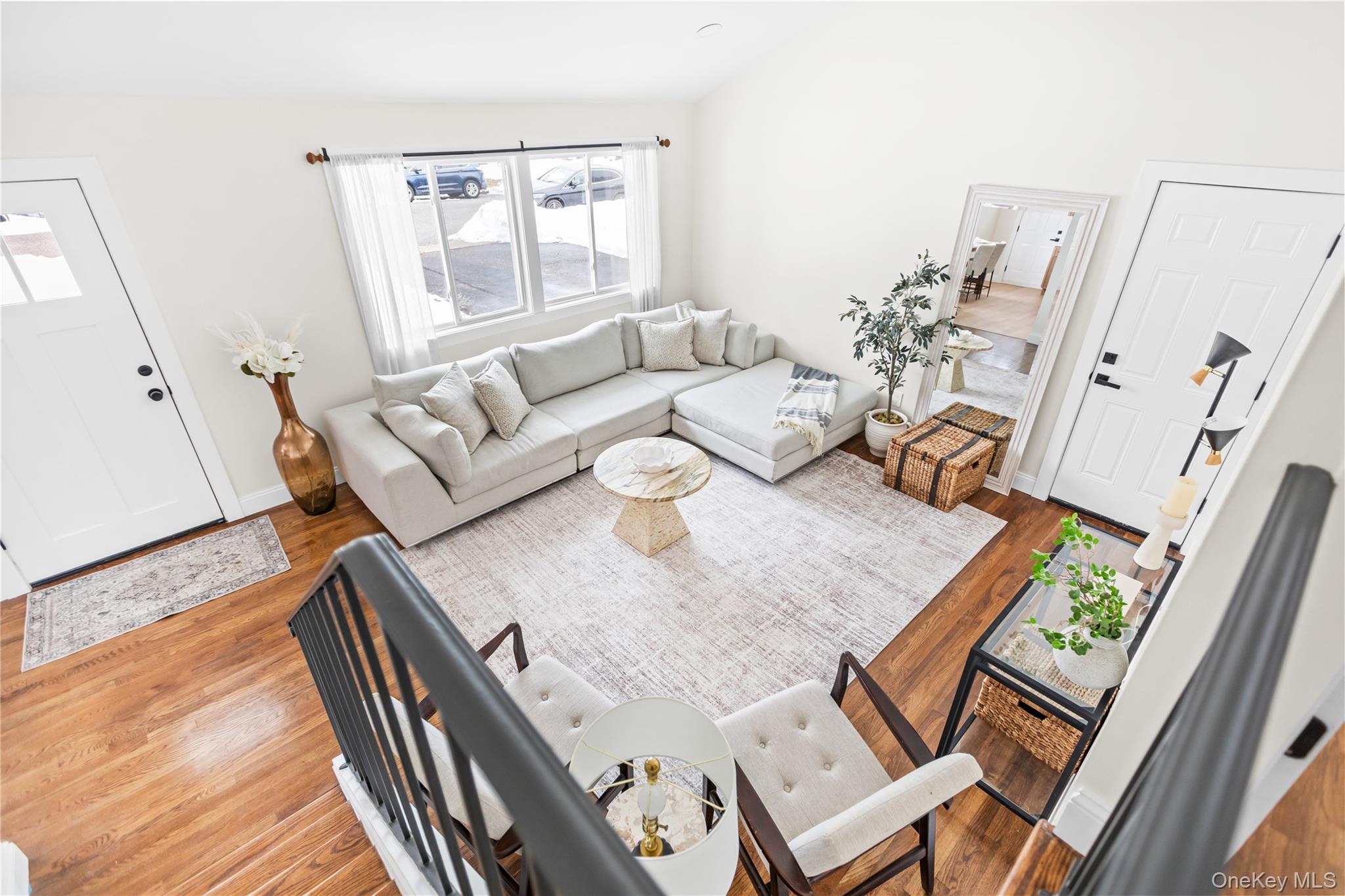 #8 photo, 3106 Devon Avenue, Medford , NY 11763