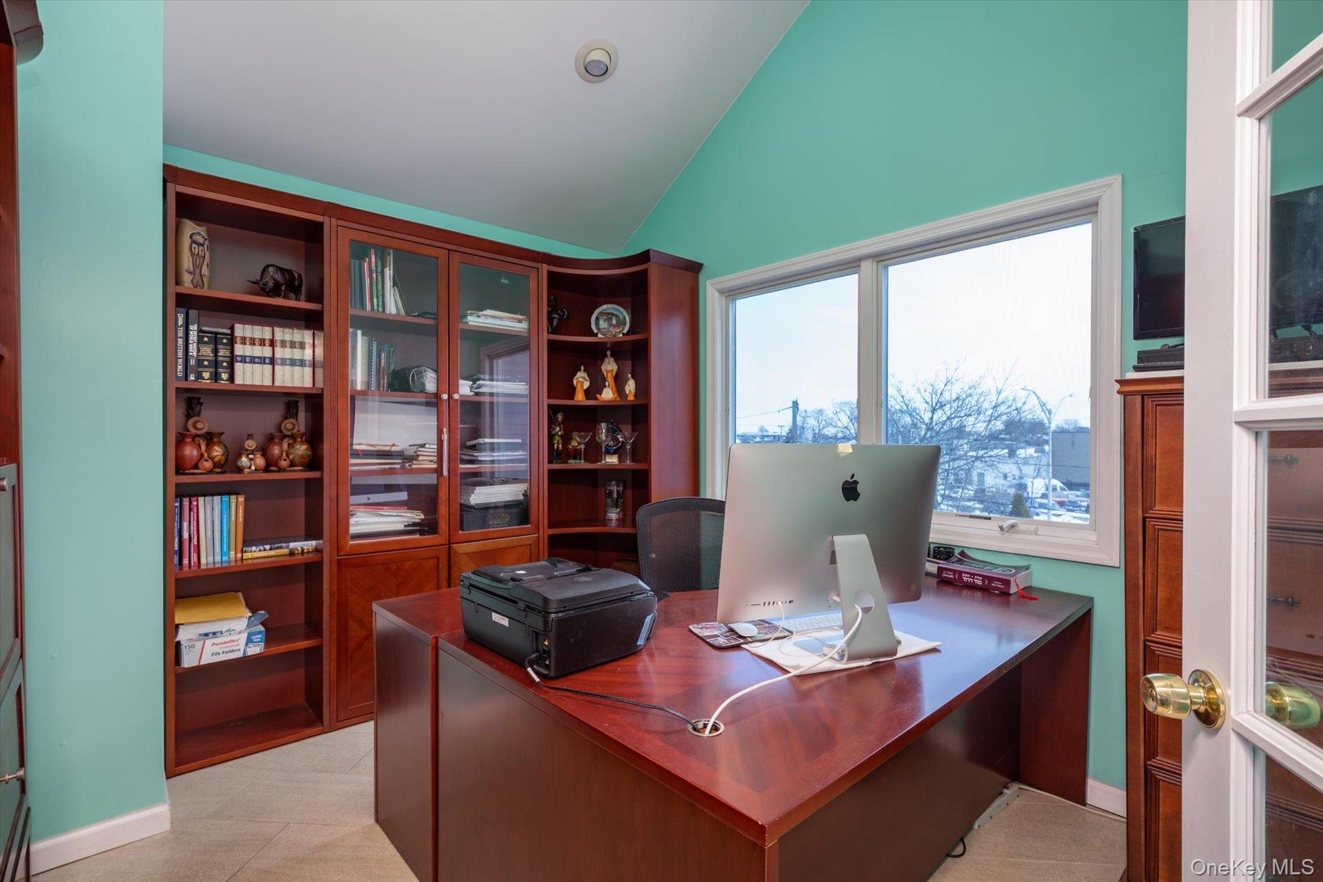 #11 photo, 3235 Ilene Lane, מחוז נסאו Levittown , NY 11756